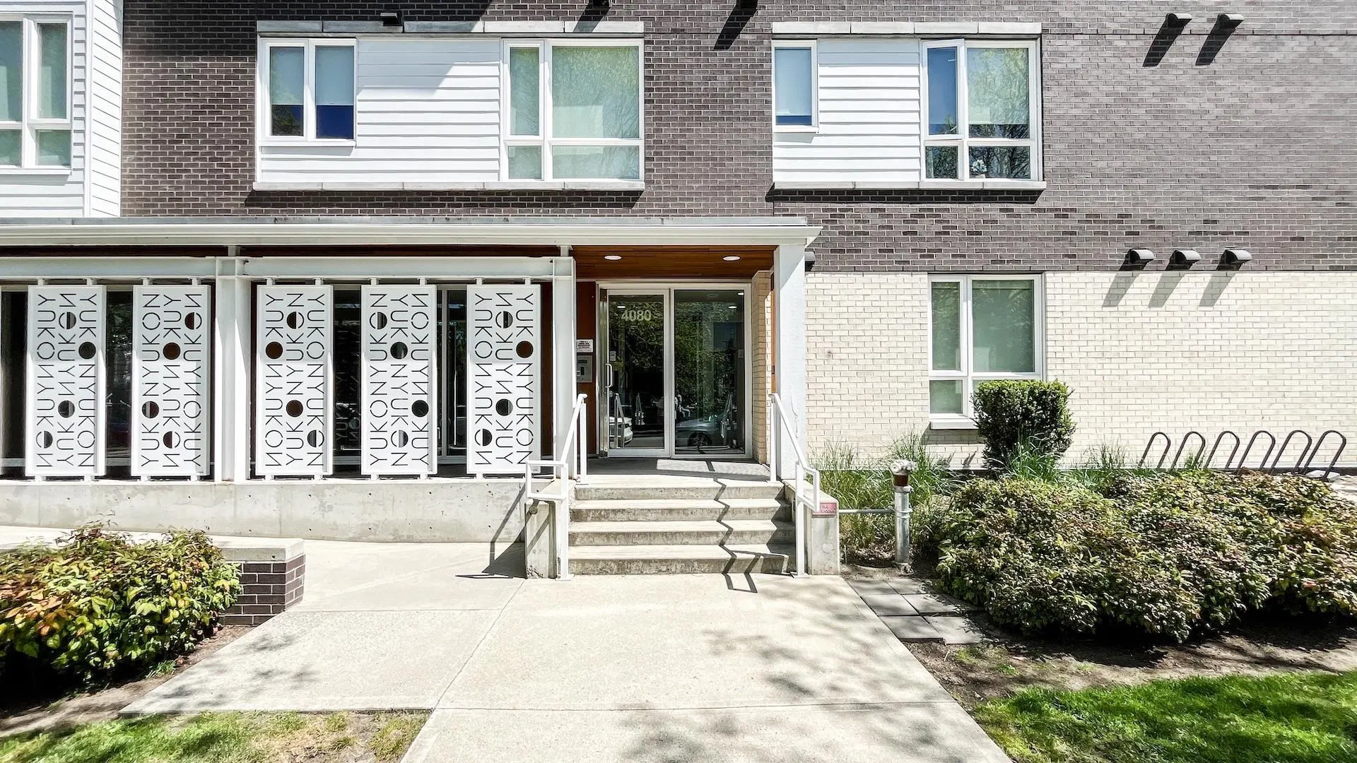 Photo 2 of 27 at #208 – 4080 Yukon Street