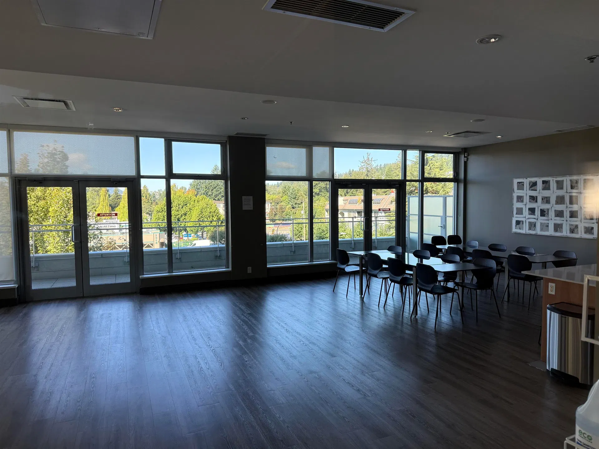 Photo 4 of 13 at #1605 – 2955 Atlantic Avenue