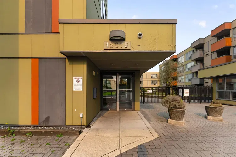 Photo 3 of 38 at #403 – 12075 228 Street