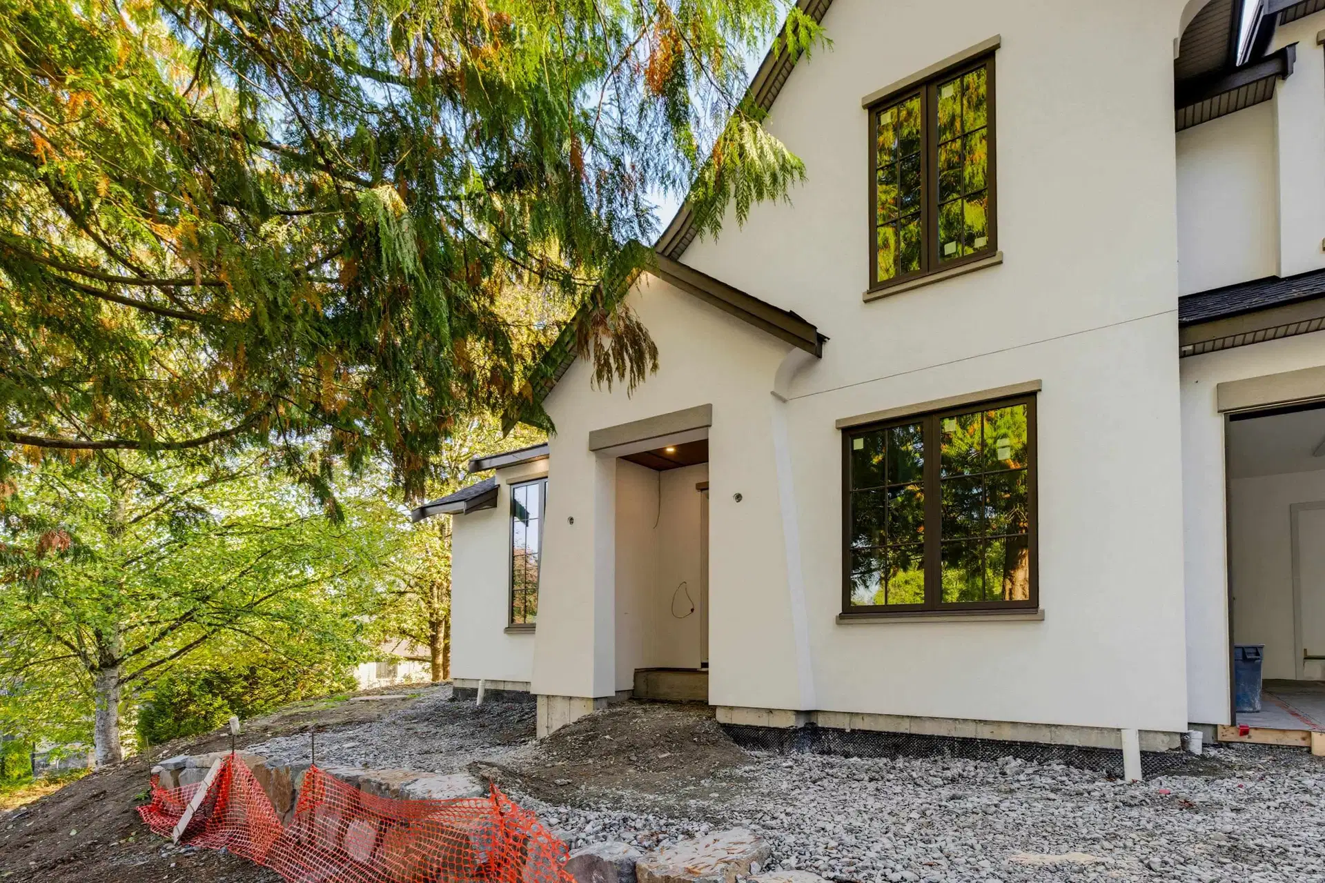 LT.1 – 22152 86a Avenue