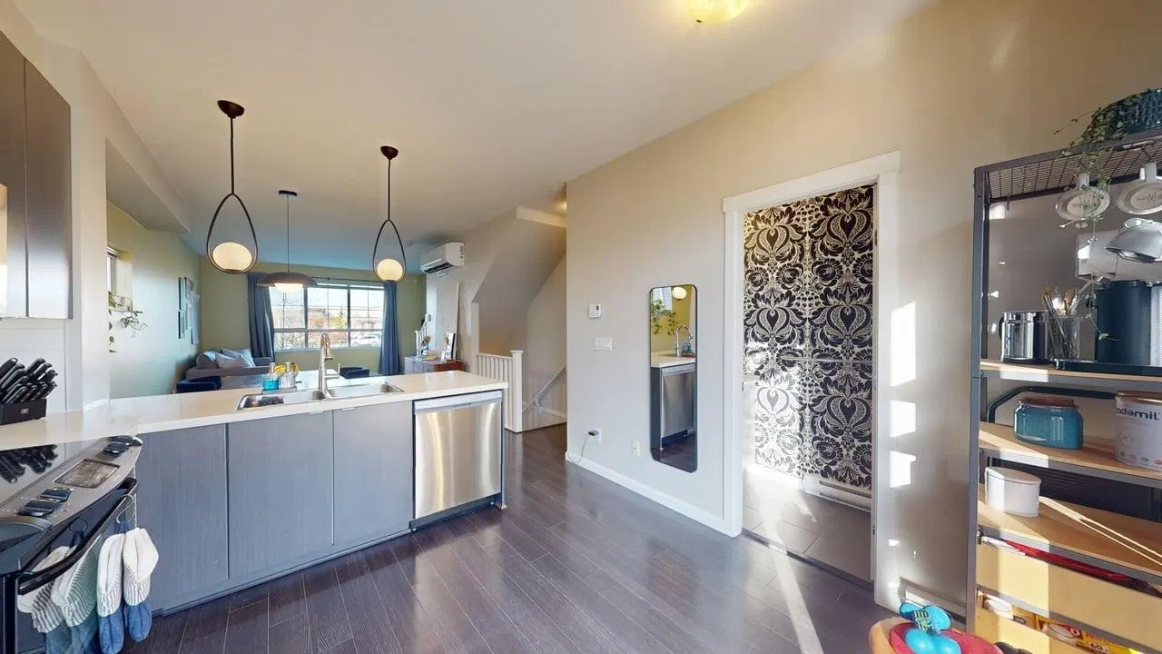 Photo 4 of 24 at #70 – 19505 68a Avenue