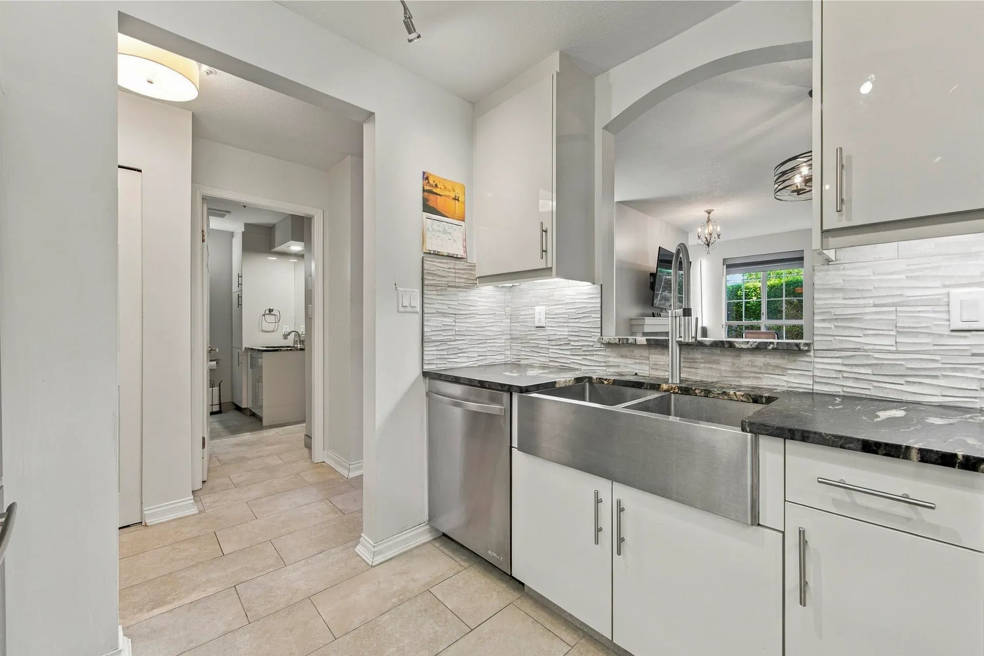 Photo 5 of 21 at #109 – 5835 Hampton Place