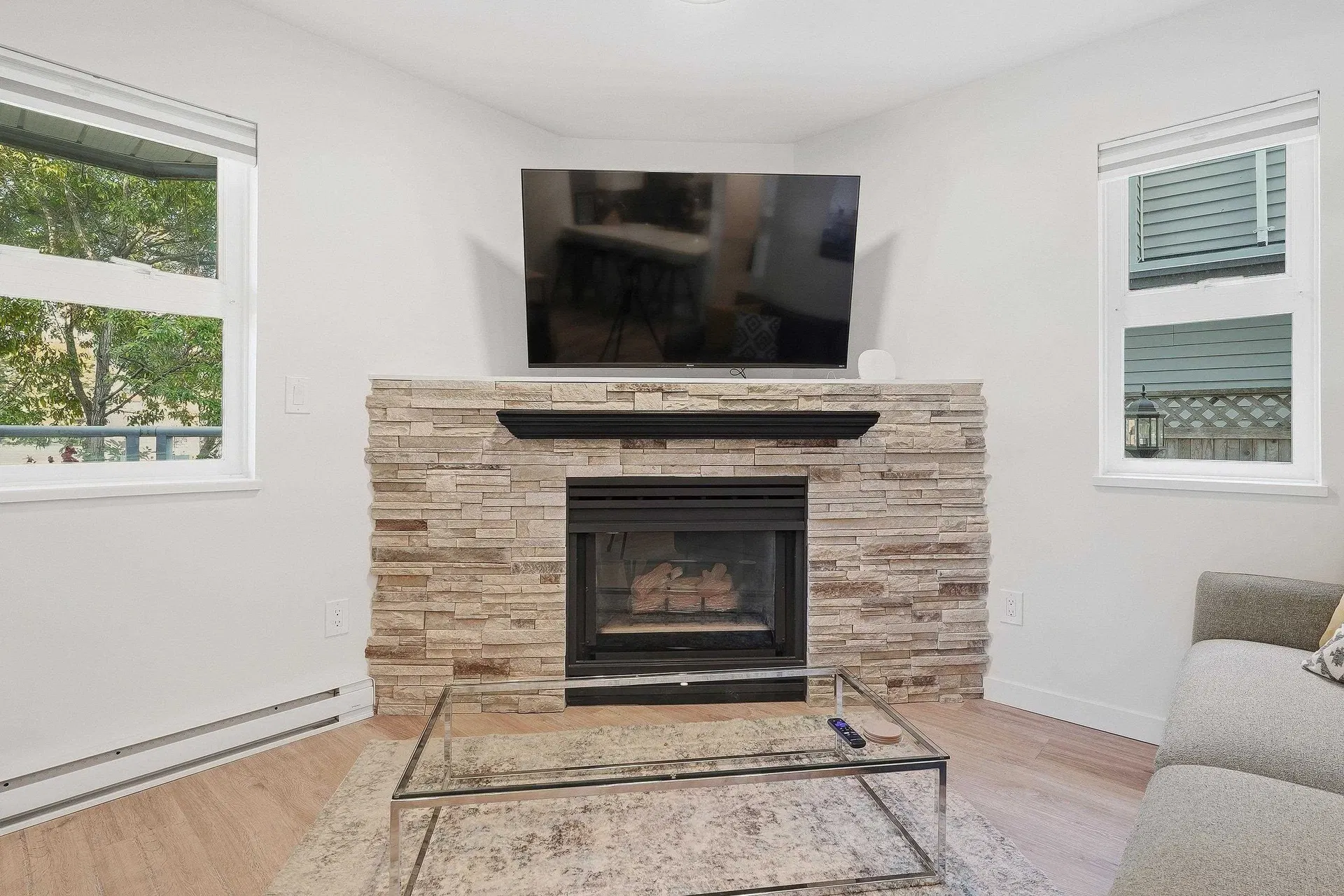 Photo 4 of 20 at #2B – 1048 E 7th Avenue