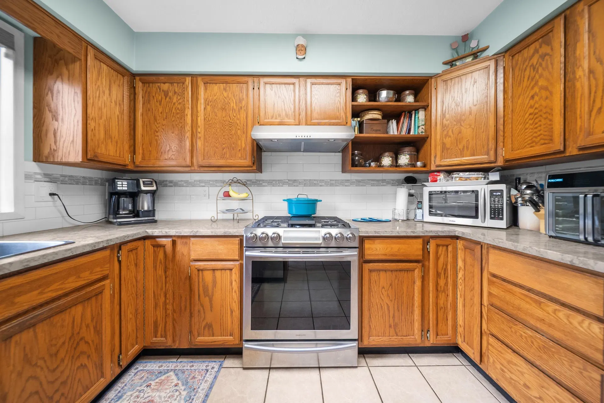 Photo 3 of 39 at 34629 Immel Street