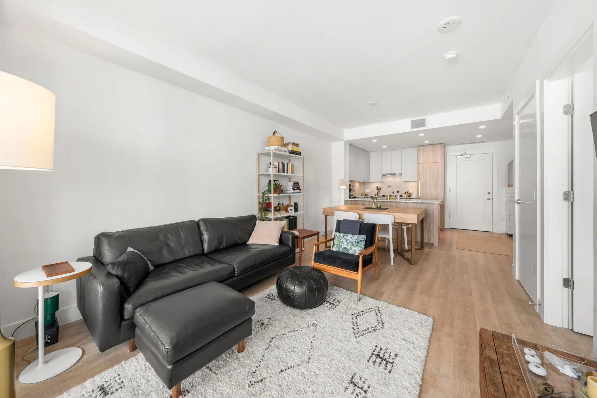 Photo 3 of 38 at #405 – 2385 Emery Court