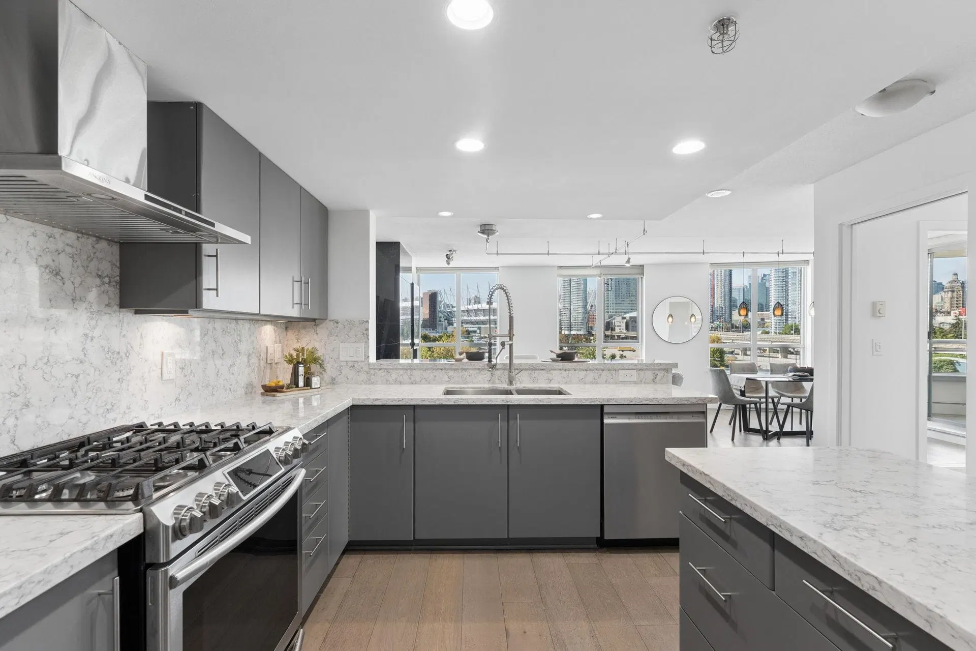 #506 – 120 Milross Avenue