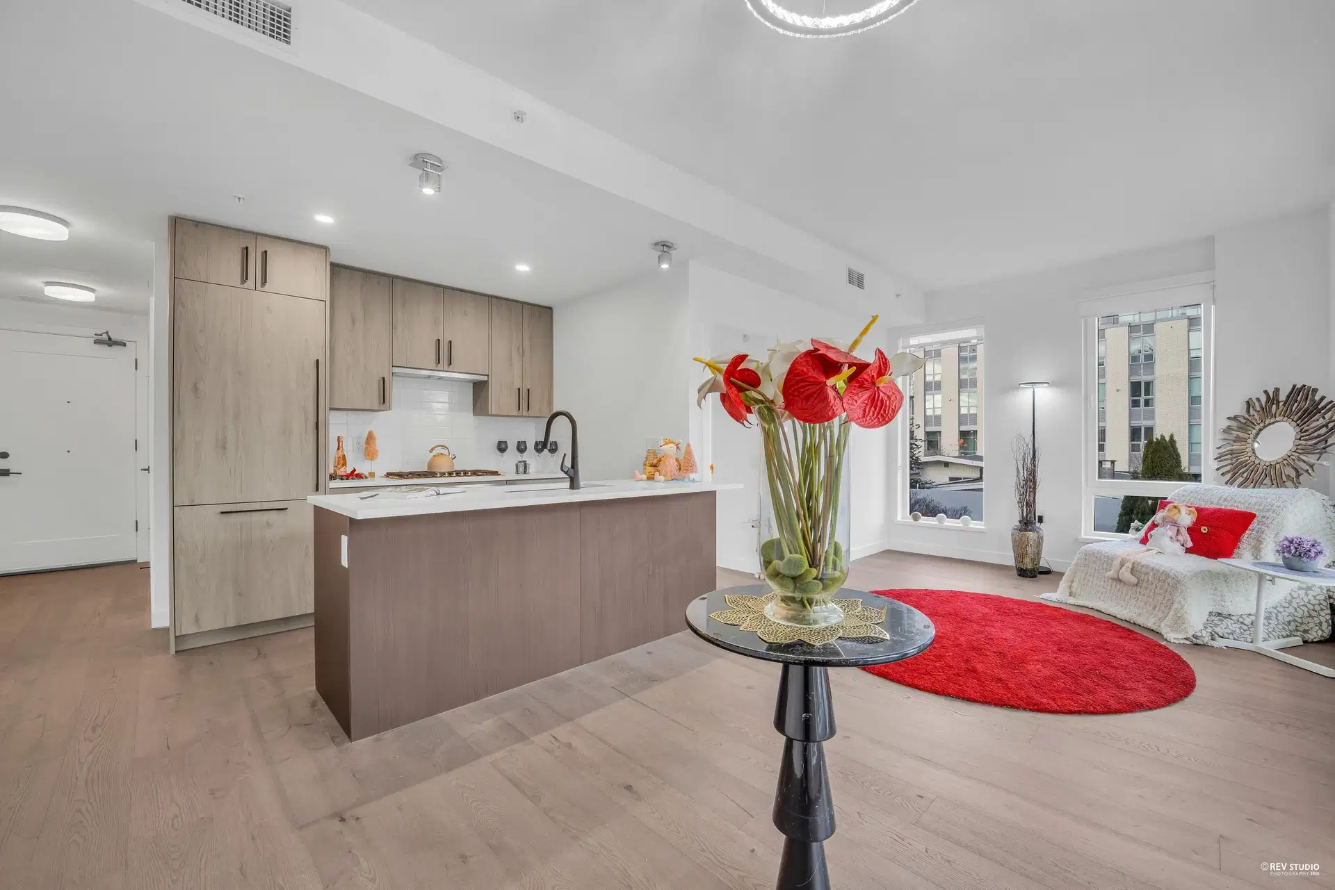 #305 – 6859 Cambie Street