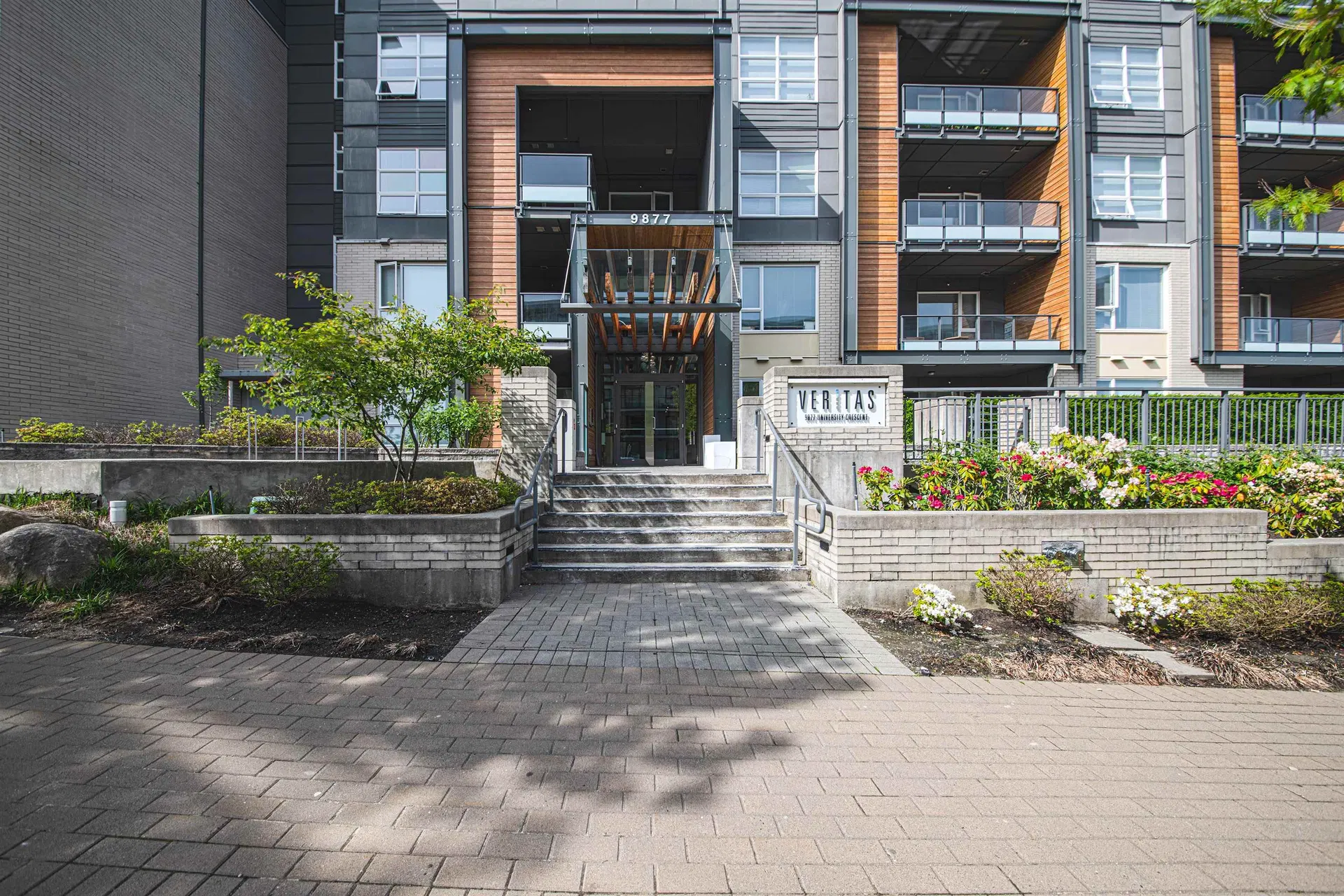 Photo 3 of 23 at #405 – 9877 University Crescent