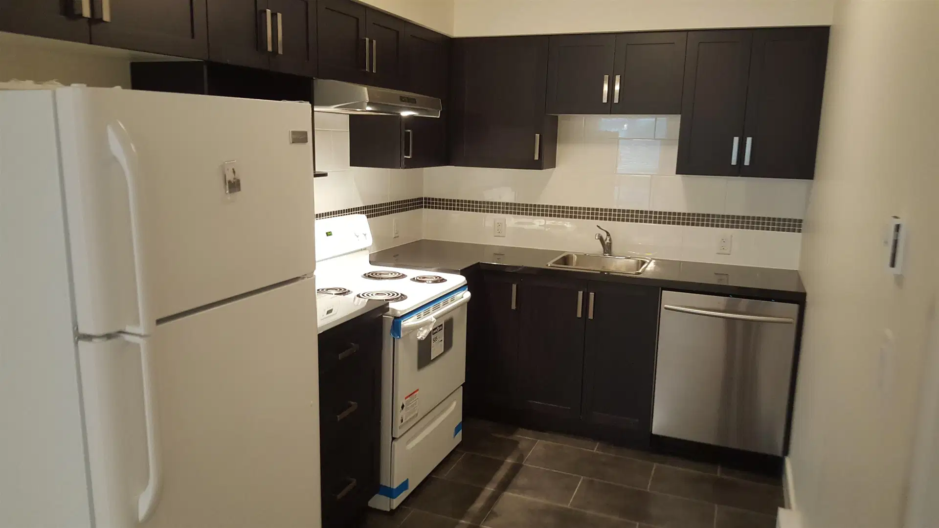 Basement Suite – 3493 Bishop Place