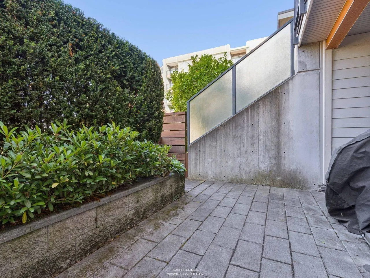 Photo 5 of 36 at #24 – 10133 River Drive