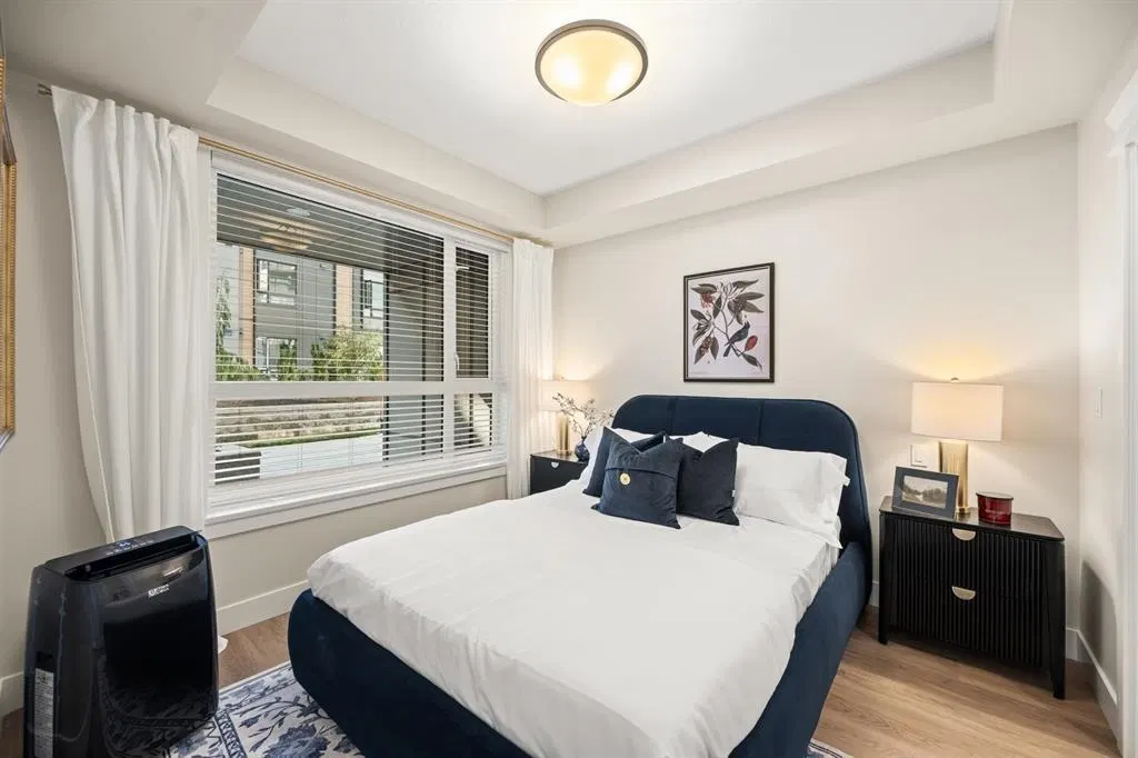 Photo 4 of 14 at #307 – 11063 Ravine Road