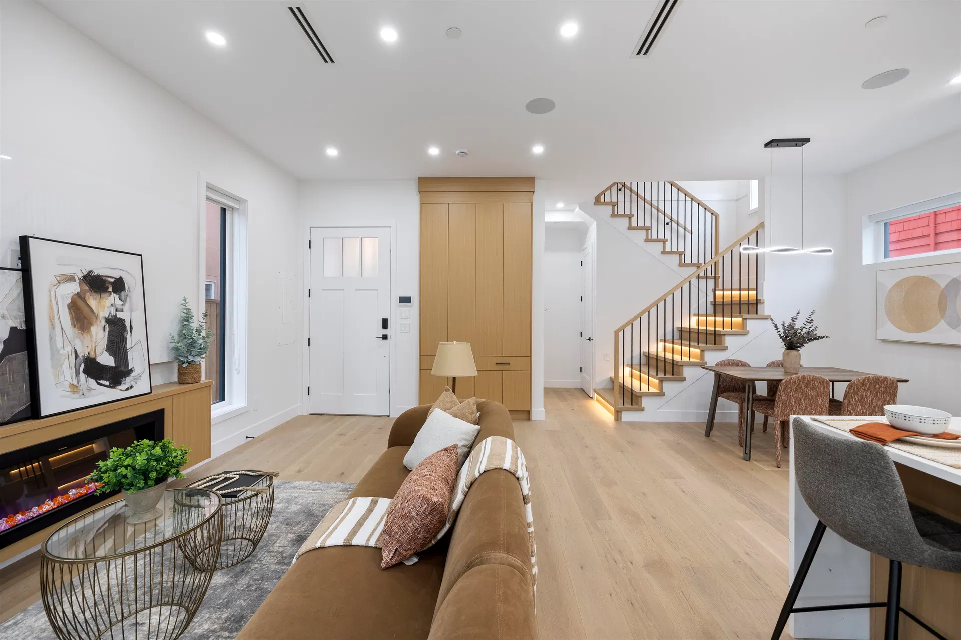 Photo 4 of 32 at #2 – 2070 E 26th Avenue