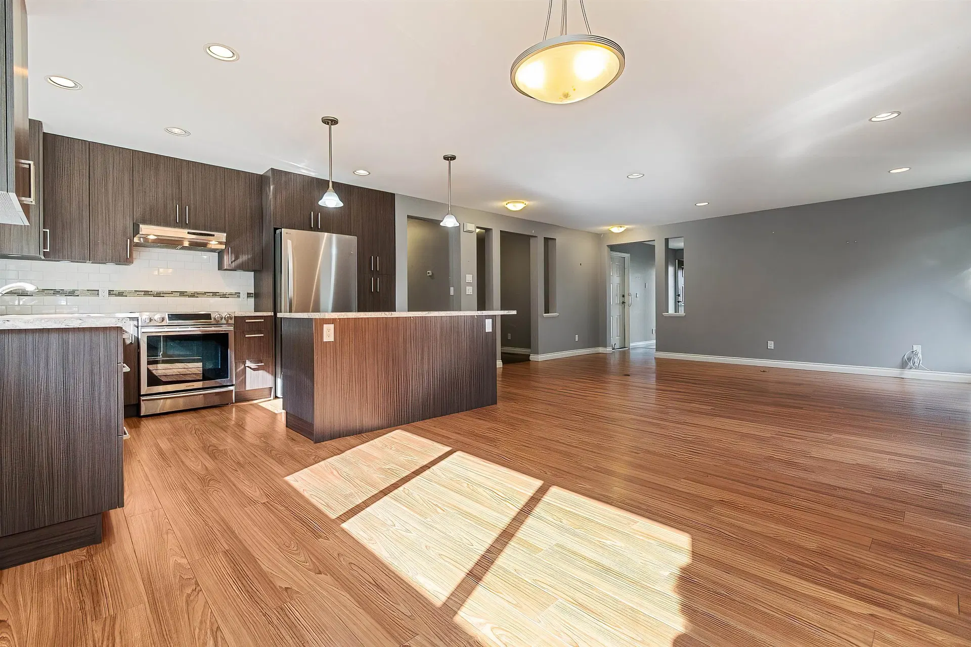 Photo 2 of 29 at #96 – 46000 Thomas Road