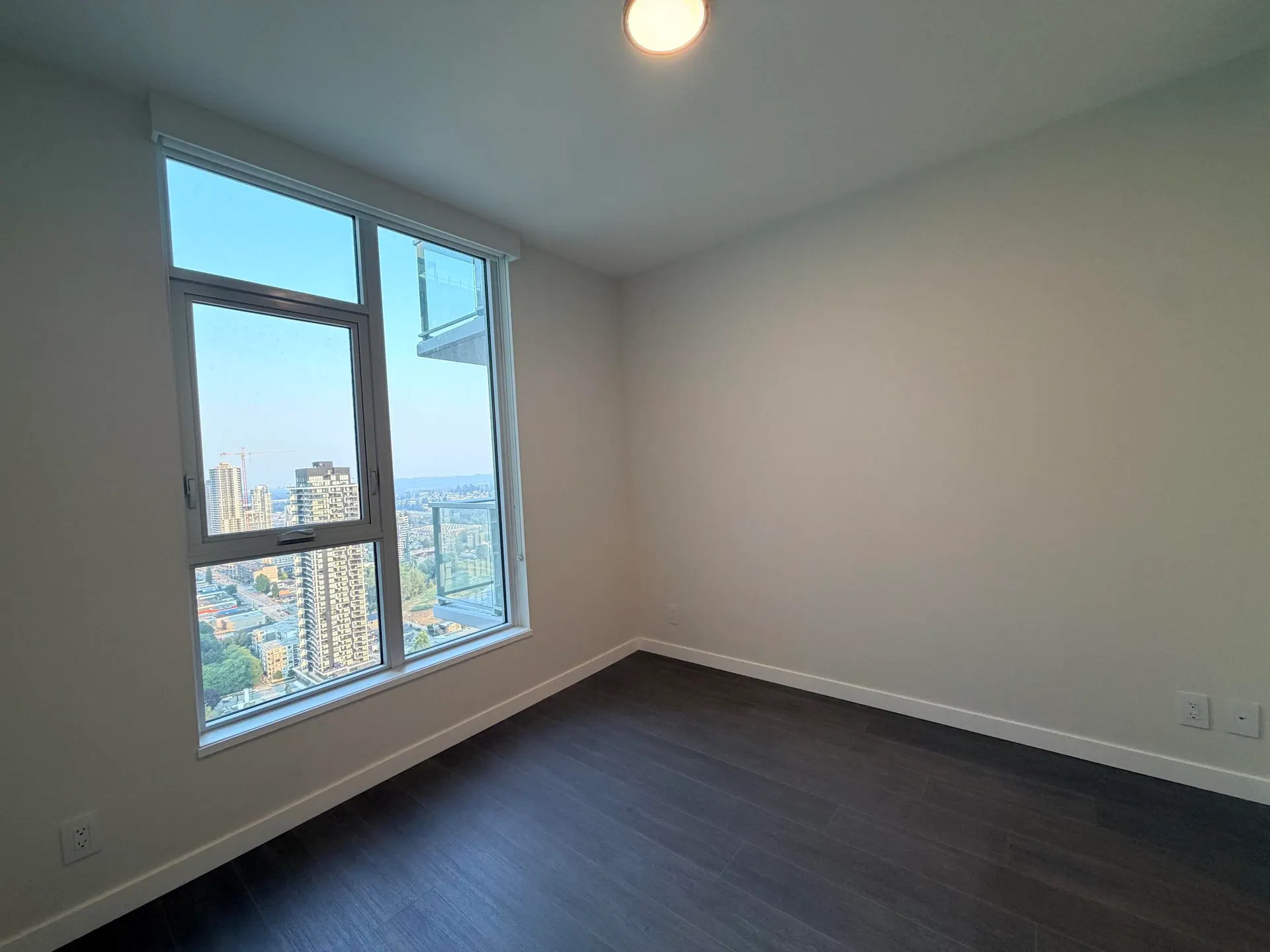 Photo 4 of 14 at #3903 – 2108 Gilmore Avenue
