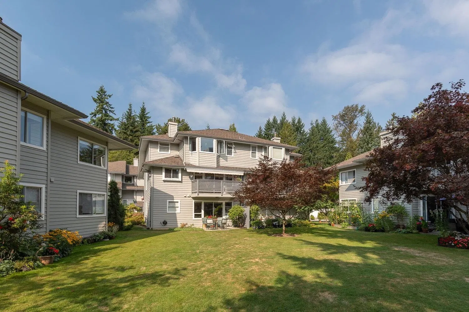 Photo 5 of 40 at #5 – 3634 Garibaldi Drive