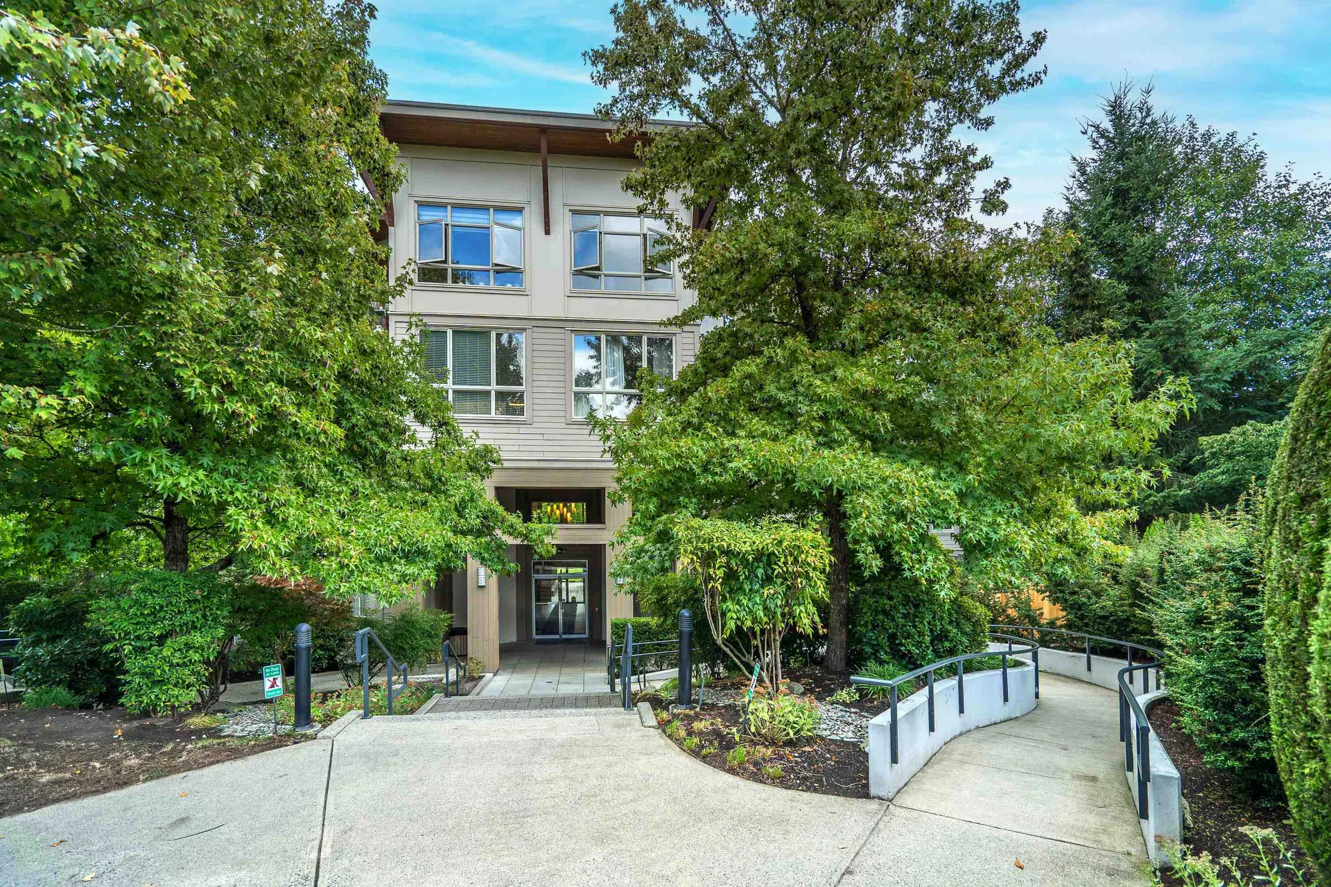 #307 – 15918 26 Avenue
