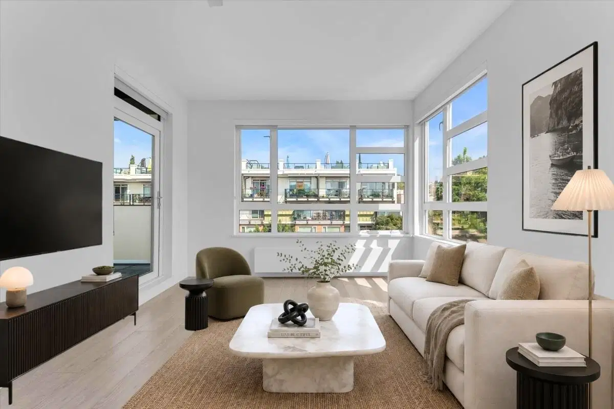 #315 – 711 14th Street