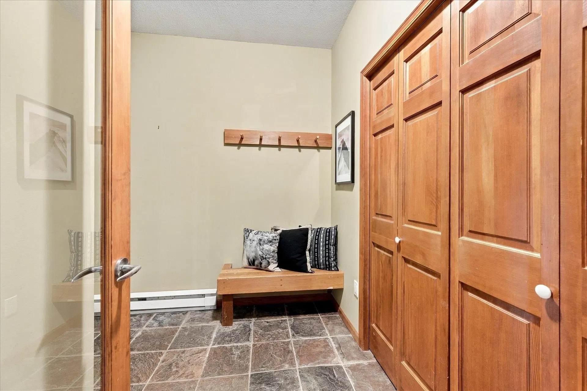 Photo 3 of 28 at #103 – 3300 Ptarmigan Place