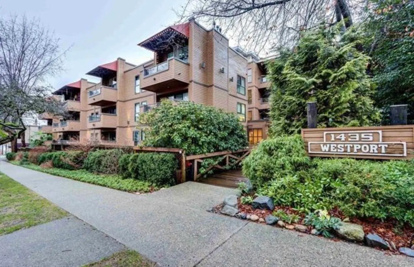 Photo 2 of 13 at #309 – 1435 Nelson Street