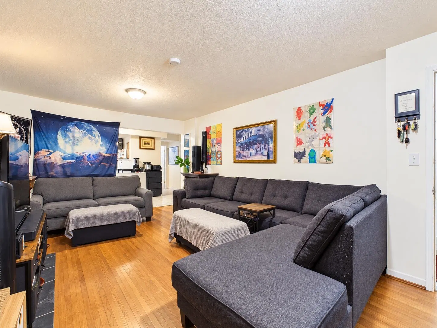 Photo 4 of 34 at #11272 – 11274 S 88 Avenue
