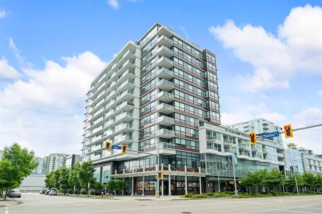 #605 – 6900 Pearson Way