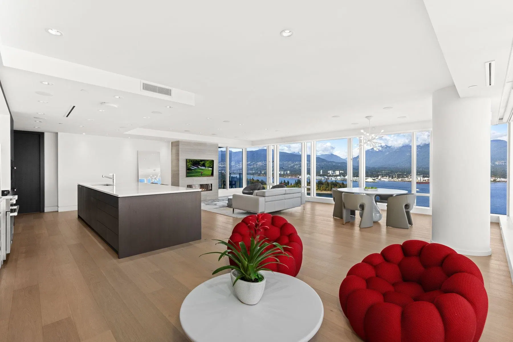 #3401 – 1011 Cordova Street