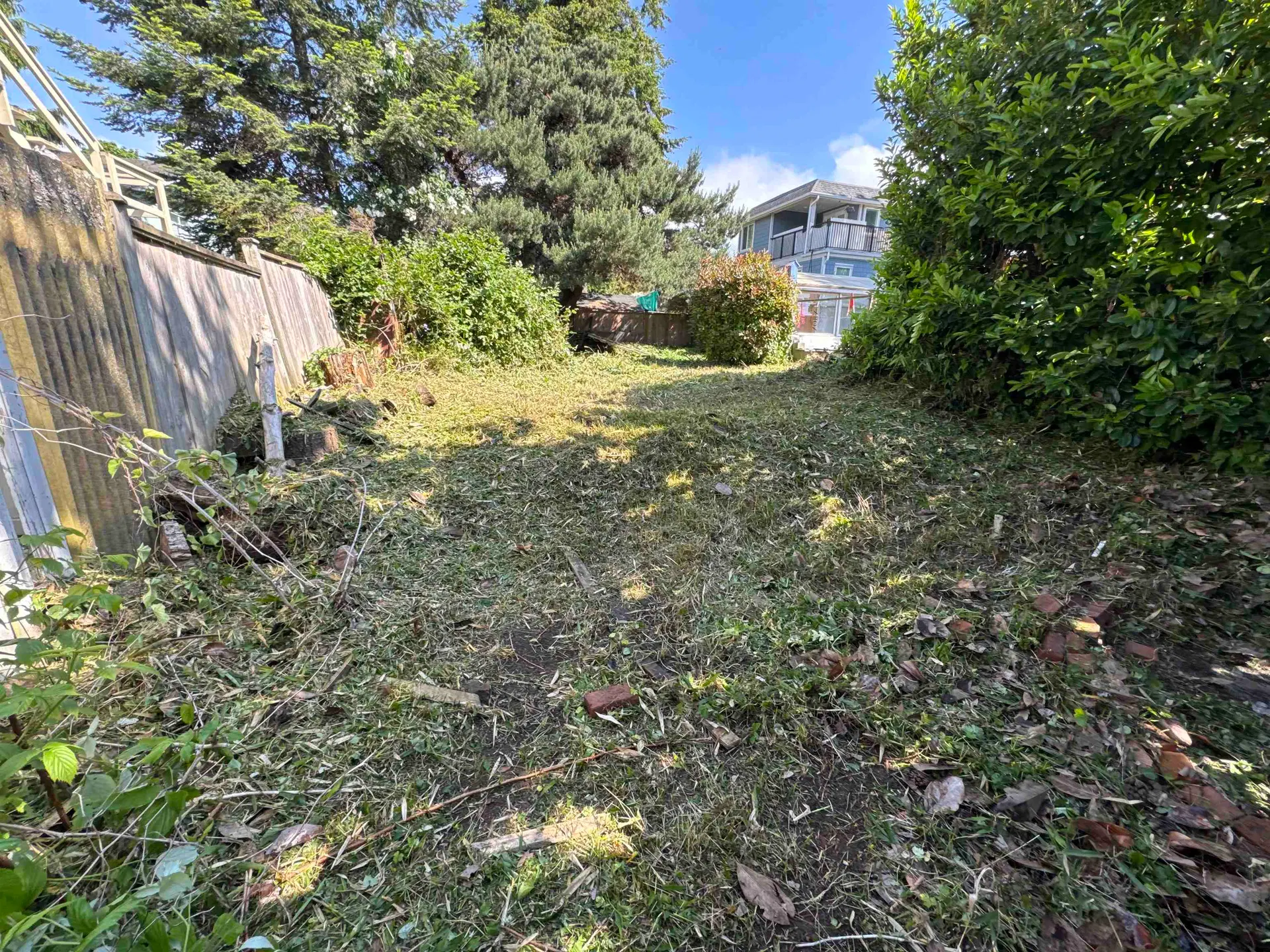 Photo 5 of 8 at 15671 Marine Drive
