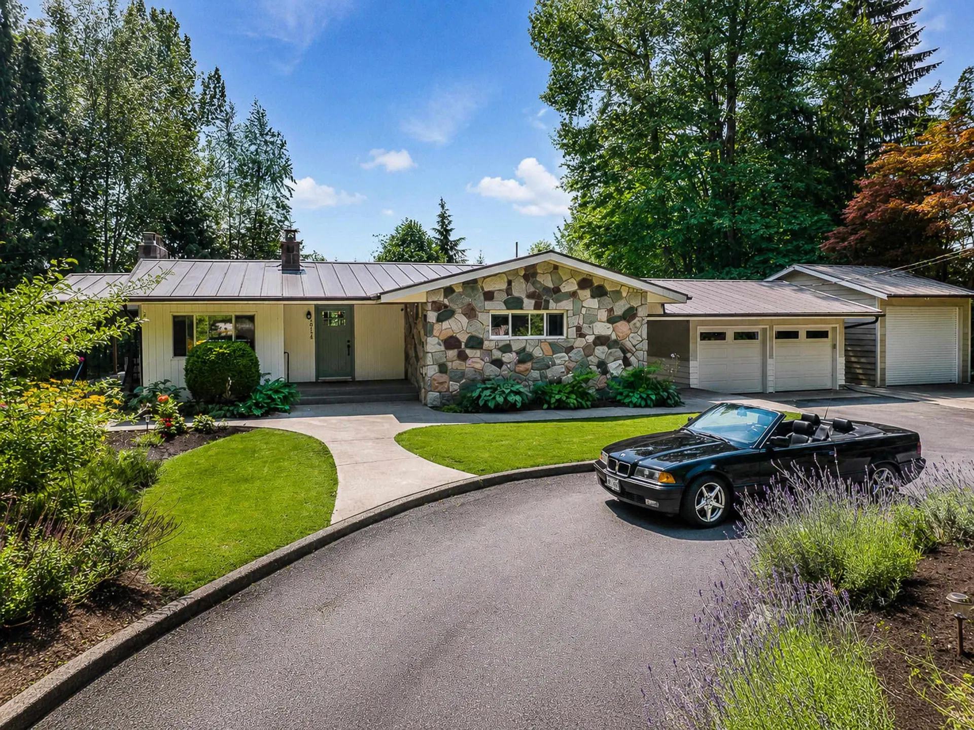 Photo 1 of 39 at 30178 Malquist Avenue