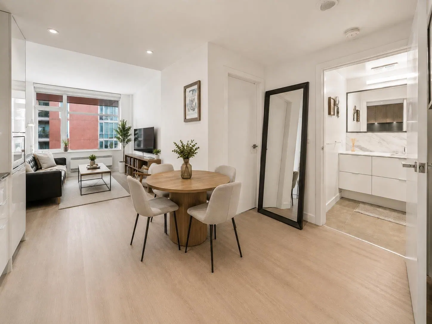 Photo 2 of 30 at #710 – 209 E 7th Avenue