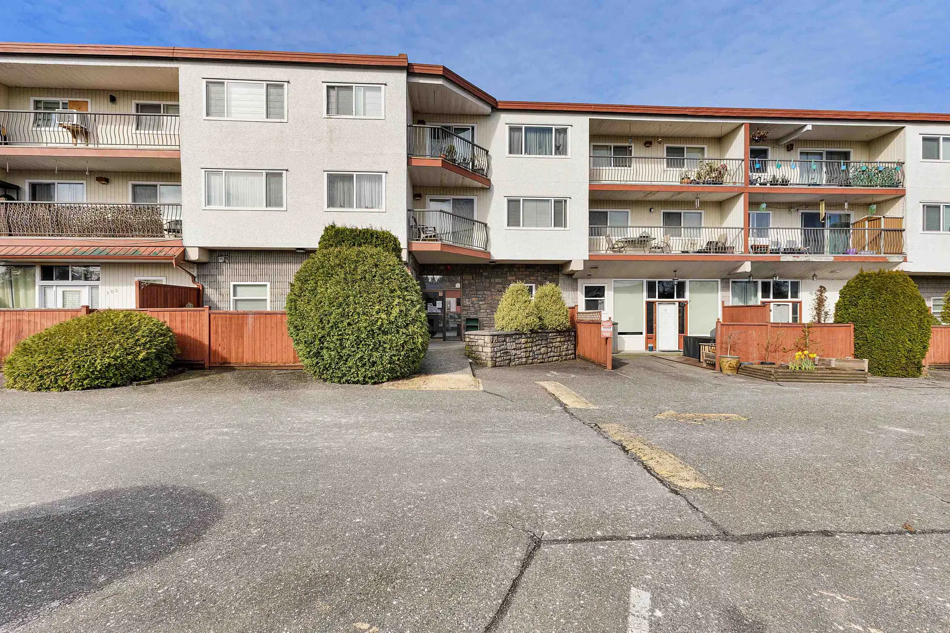 #205 – 3043 270 Street
