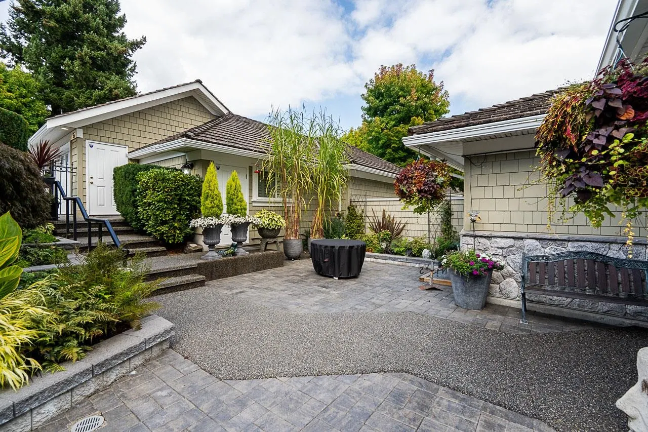 Photo 2 of 40 at #55 – 3355 Morgan Creek Way