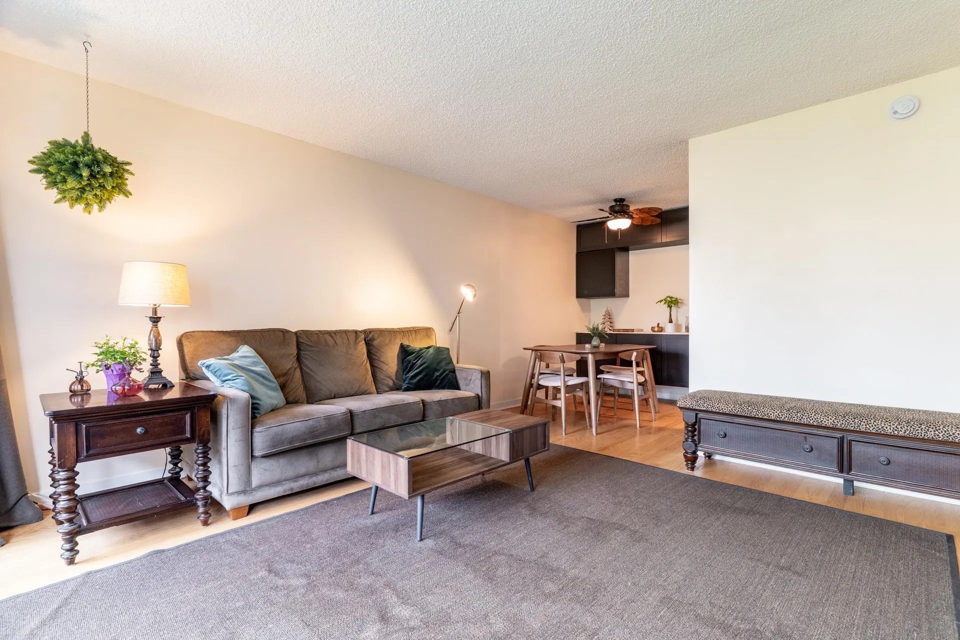 Photo 5 of 31 at #405 – 1816 Haro Street