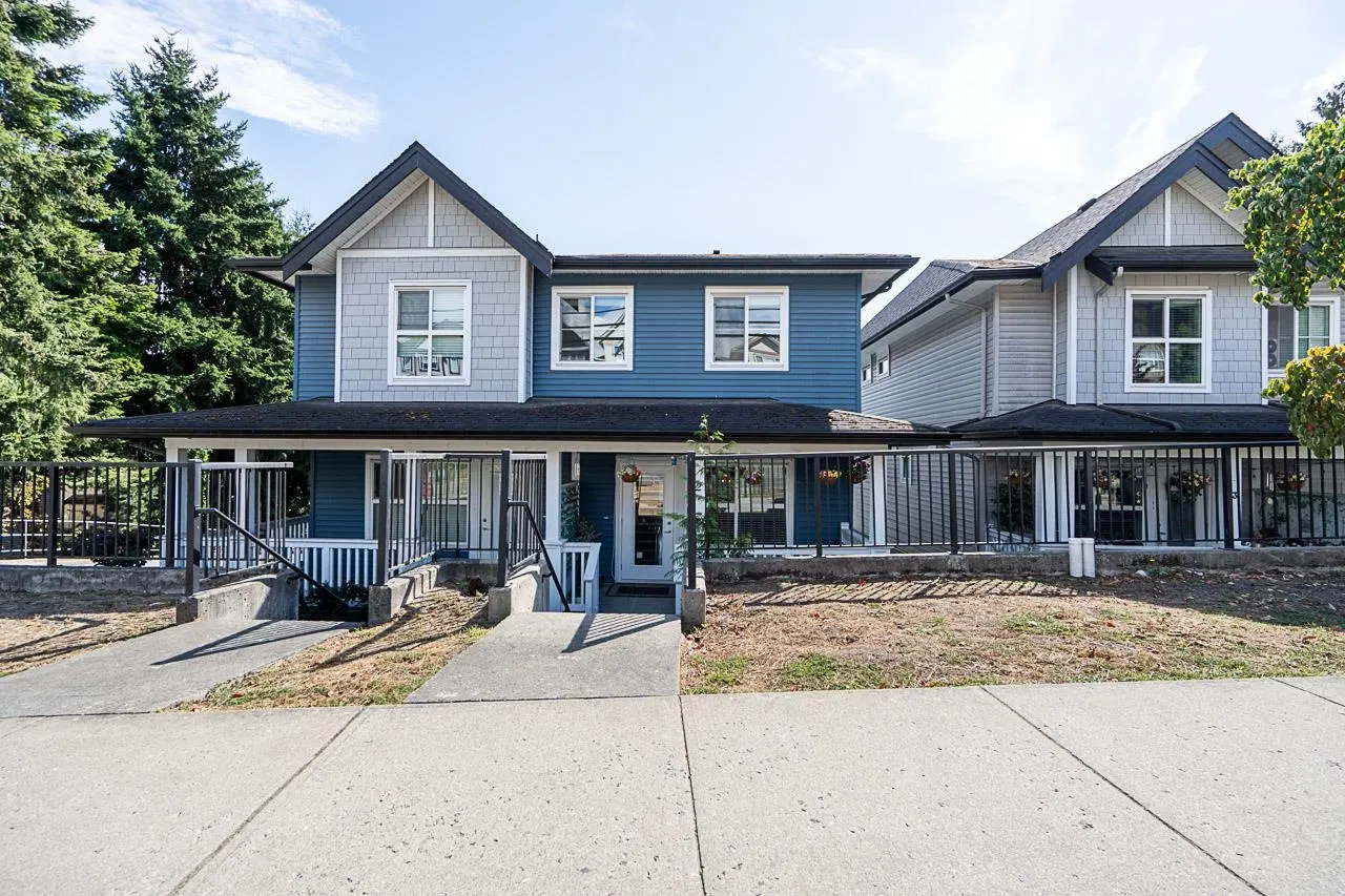 Photo 2 of 26 at #2 – 14450 68 Avenue