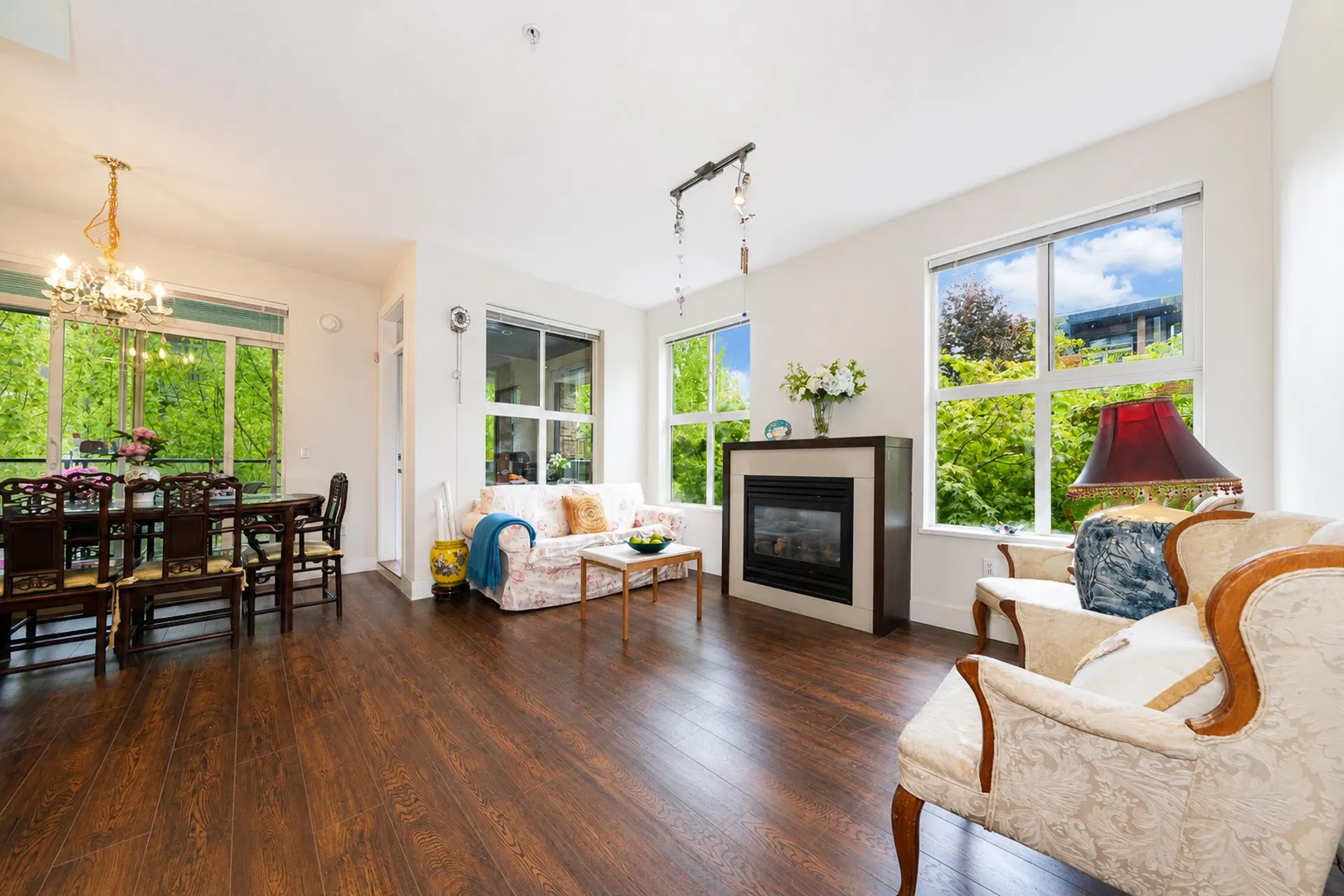 Photo 4 of 26 at #220 – 5928 Birney Avenue