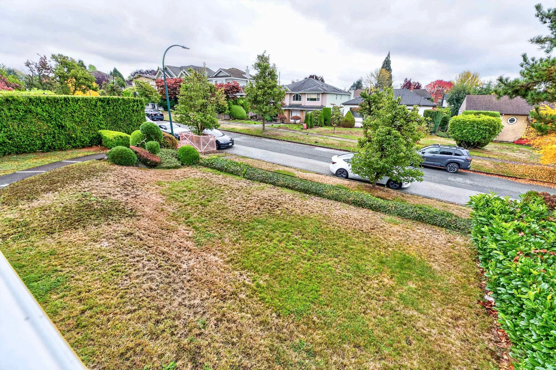 Photo 5 of 40 at 2345 W 18th Avenue