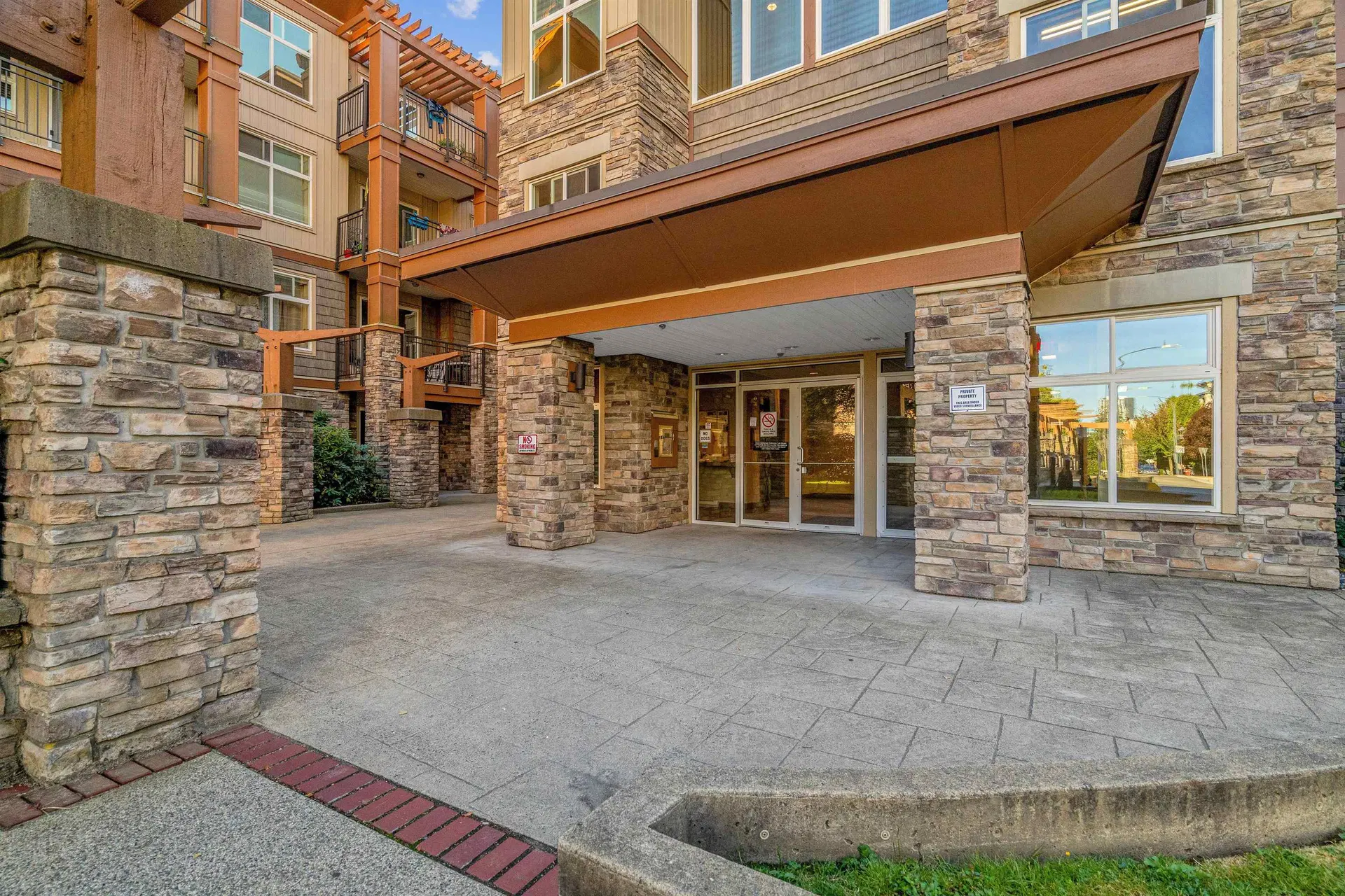 #415 – 10237 133 Street