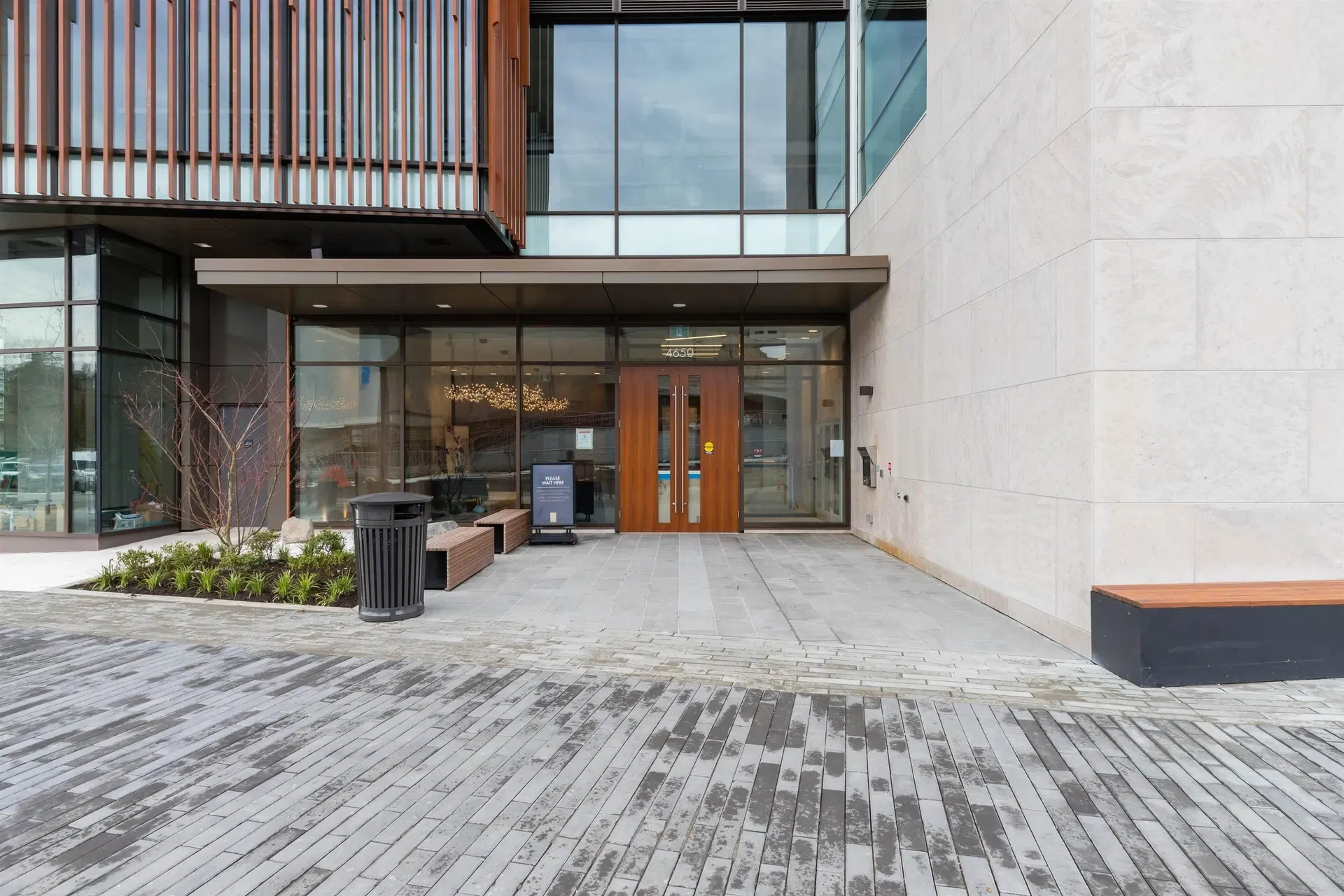 Photo 1 of 18 at #1505 – 4650 Brentwood Boulevard