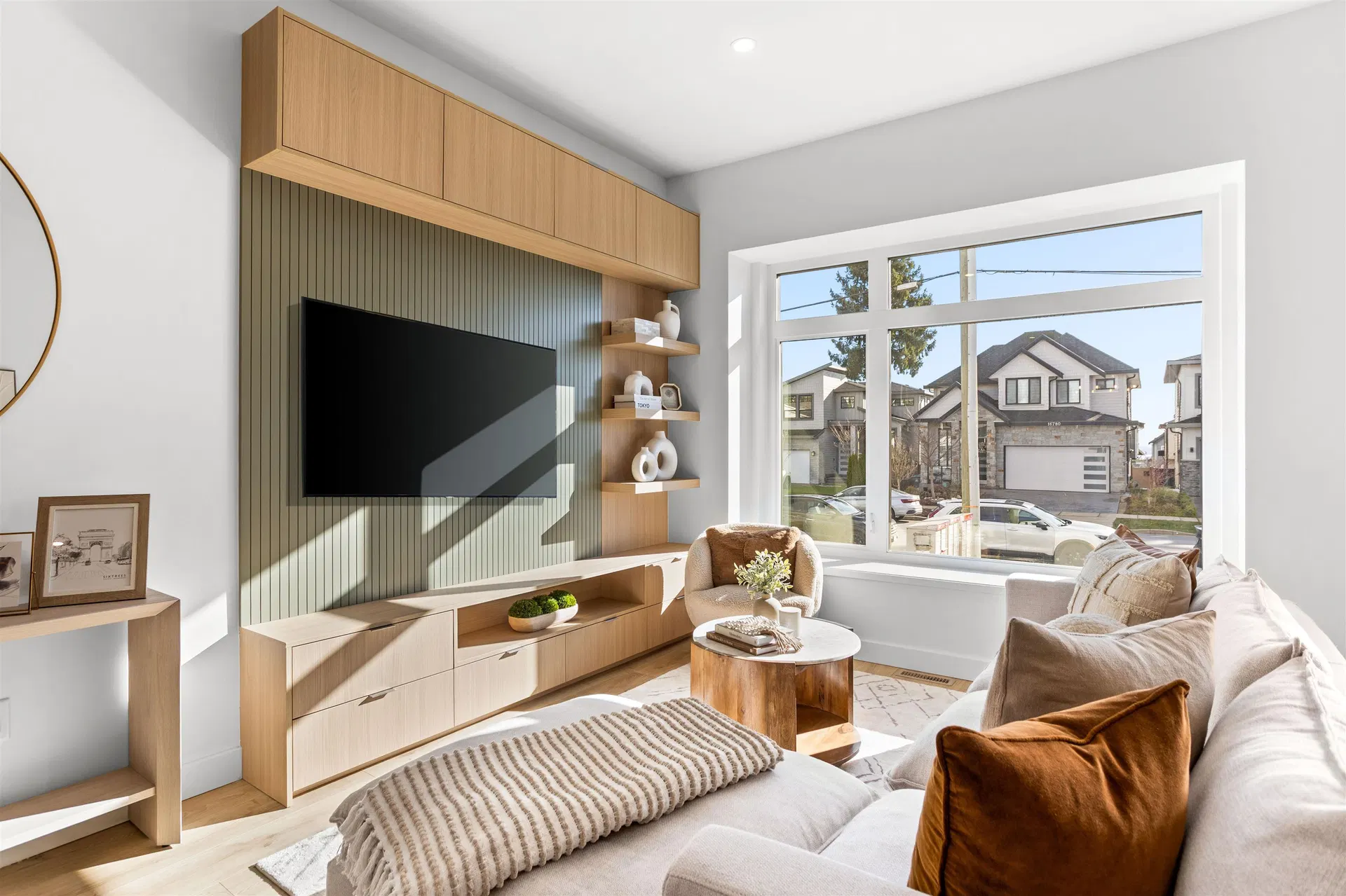 Photo 2 of 40 at #102 – 16761 21 Avenue