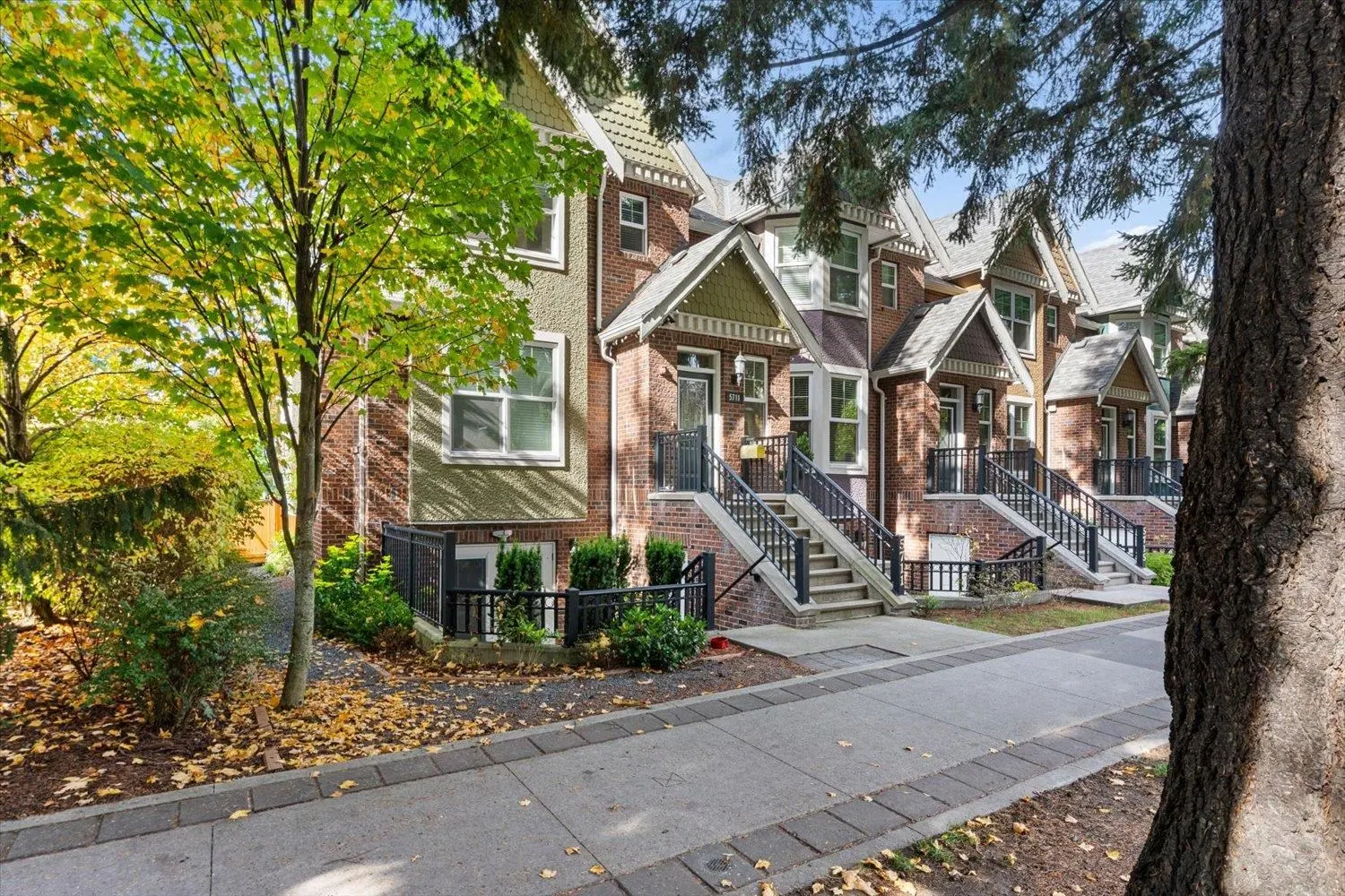 Photo 3 of 35 at 5711 Garrison Boulevard