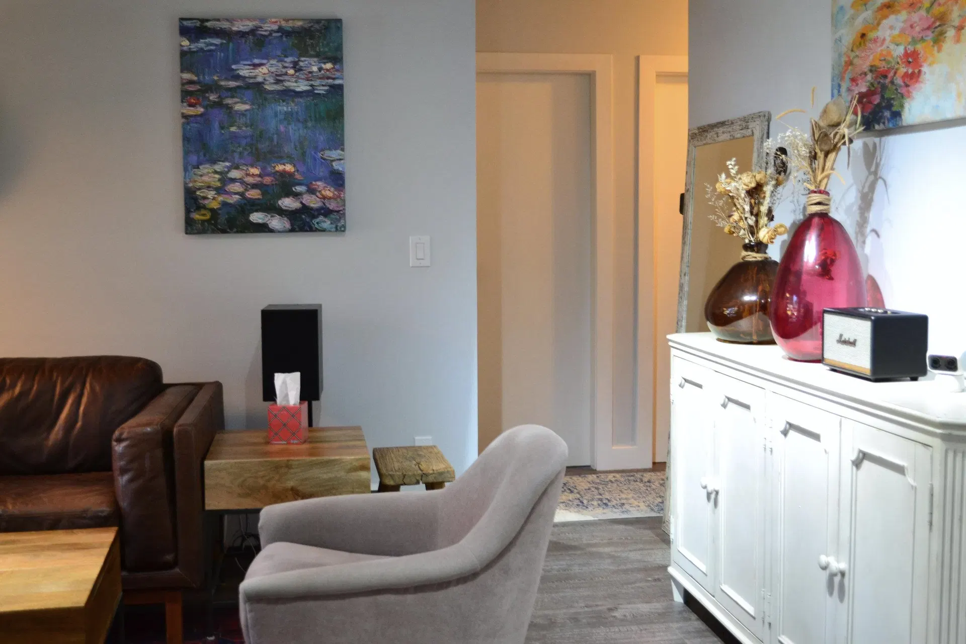 Photo 3 of 33 at #201 – 707 Hamilton Street