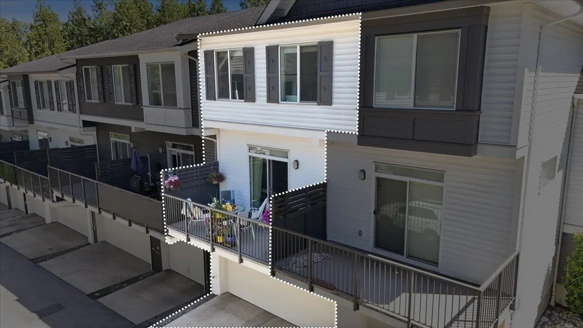 #53 – 8130 136a Street
