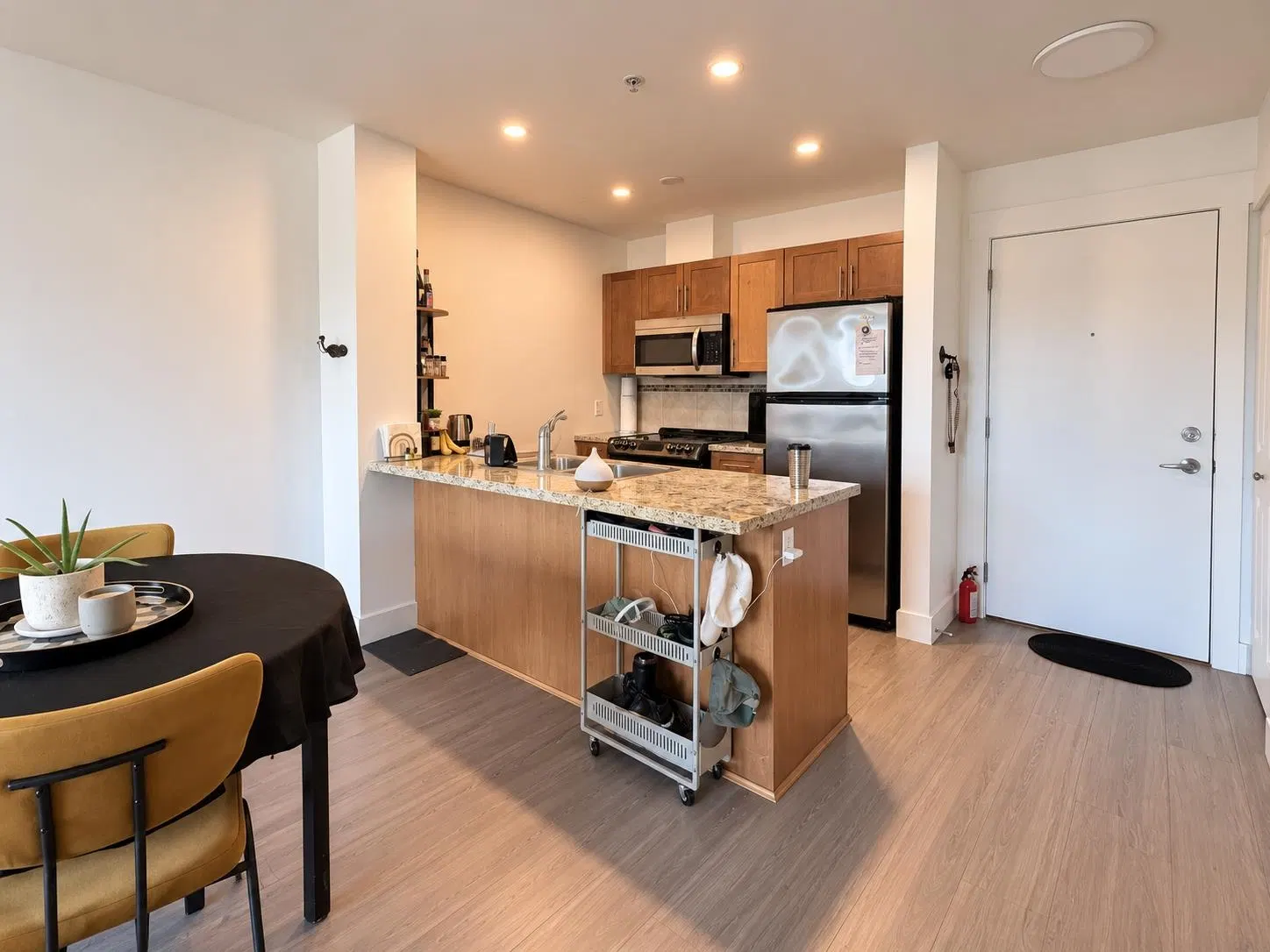 Photo 4 of 14 at #318 – 1211 Village Green Way