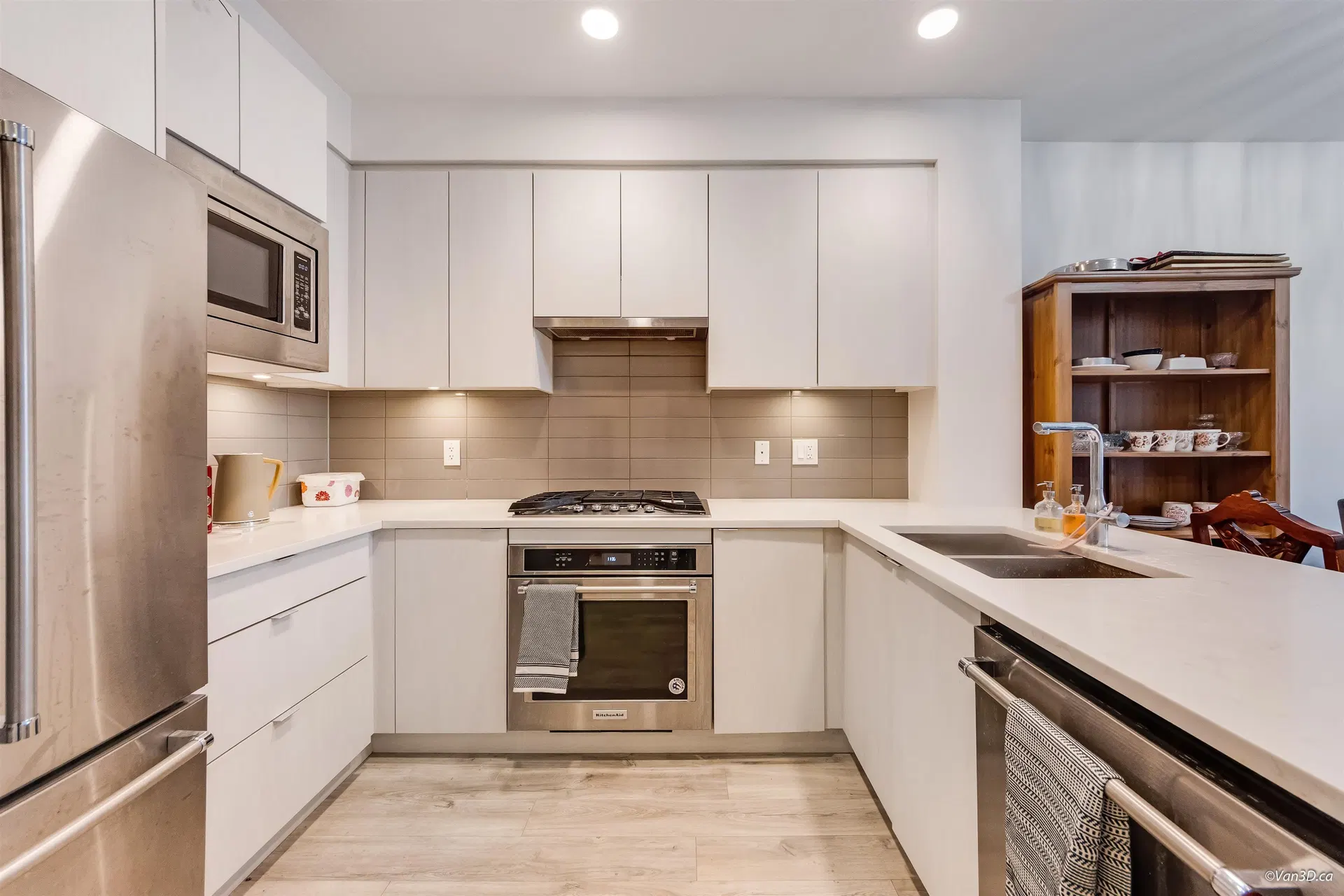 Photo 3 of 28 at #306 – 621 Regan Avenue
