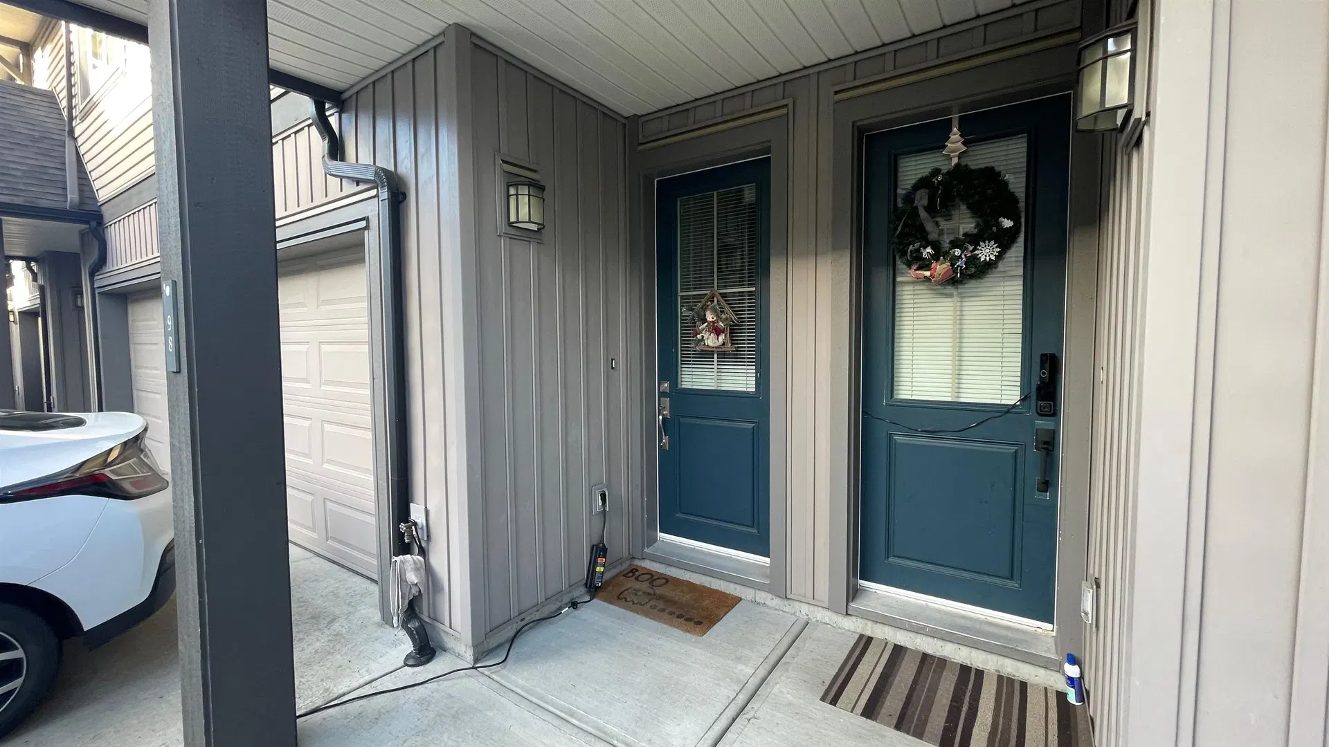 Photo 3 of 40 at #98 – 9525 204 Street