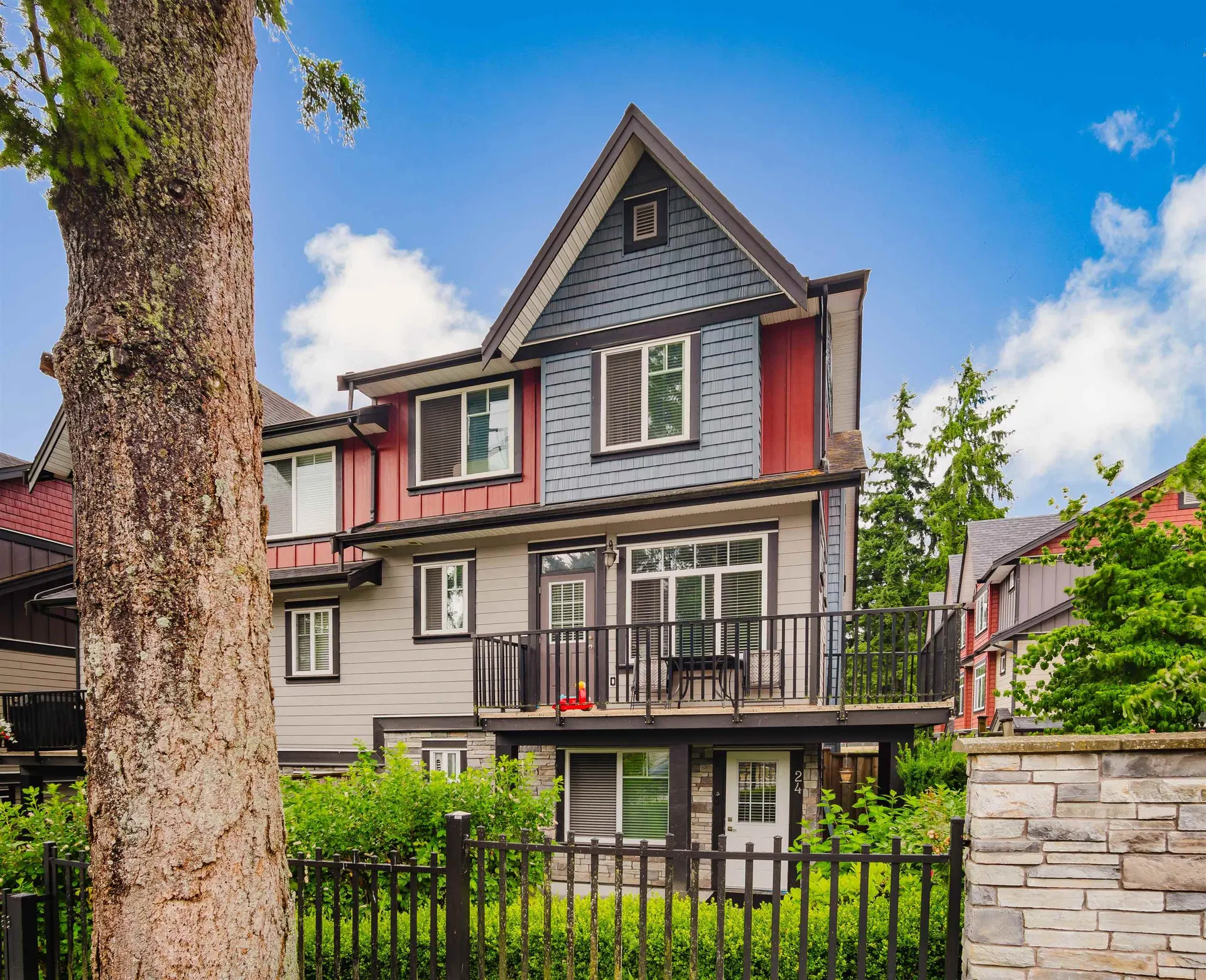 Photo 3 of 36 at #24 – 6929 142 Street