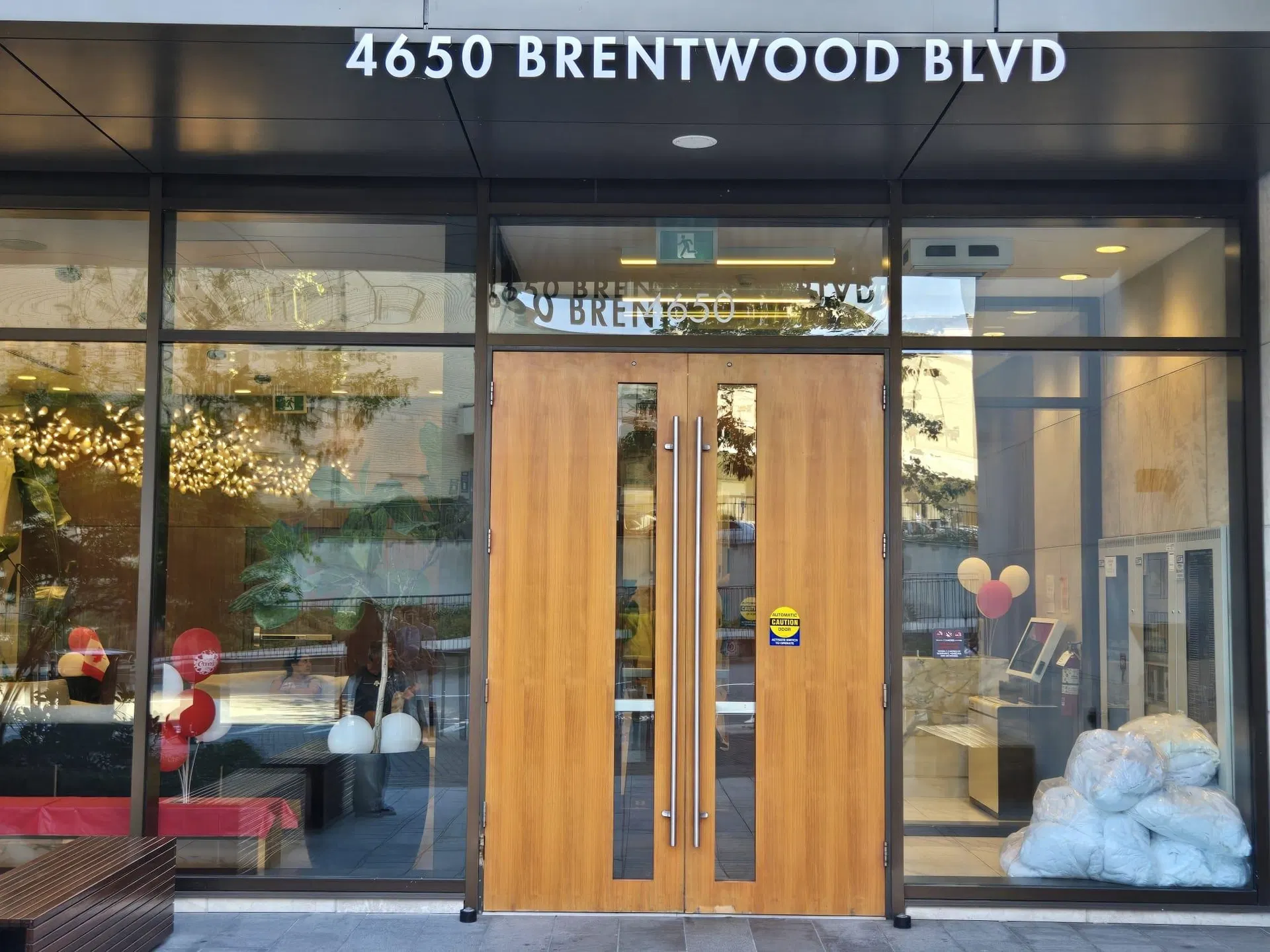 Photo 2 of 21 at #2303 – 4650 Brentwood Boulevard