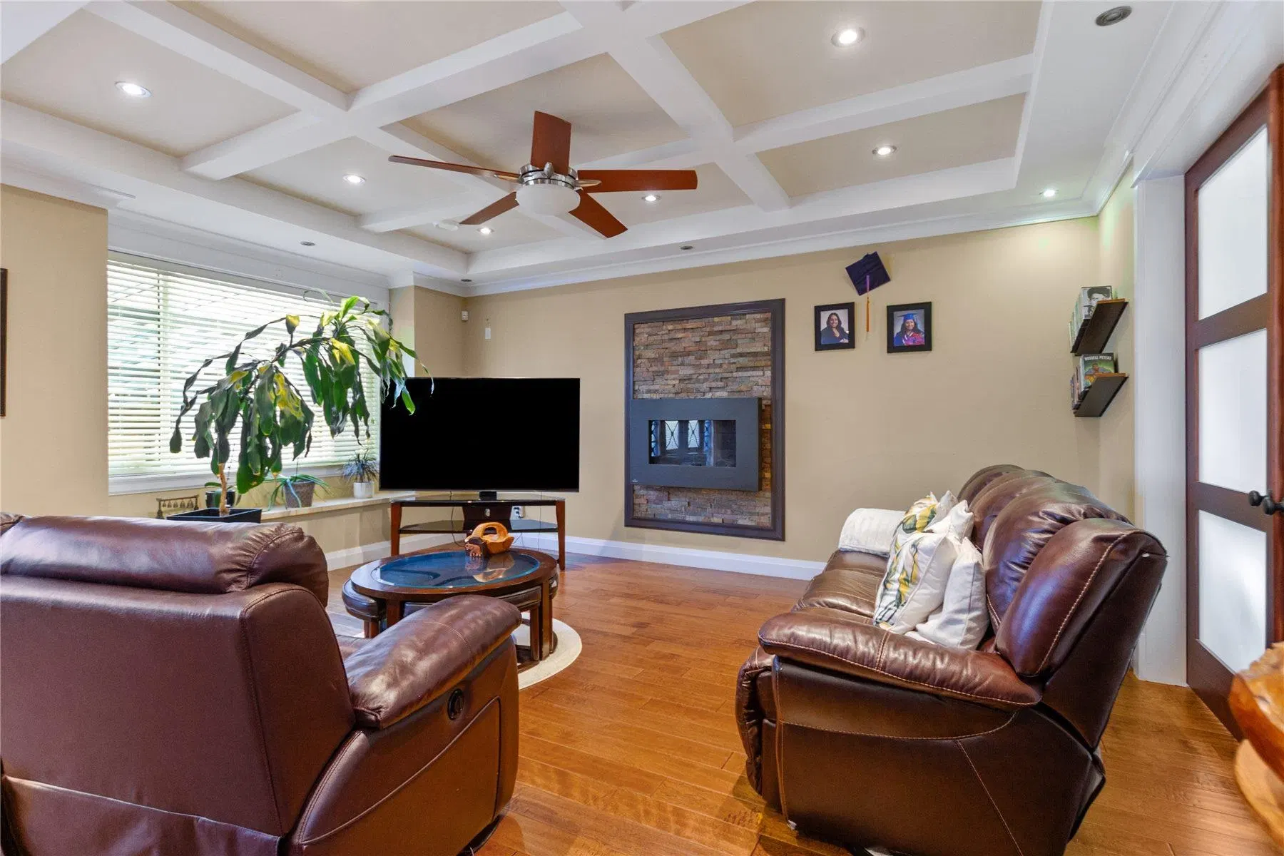 Photo 4 of 40 at 8330 12th Avenue