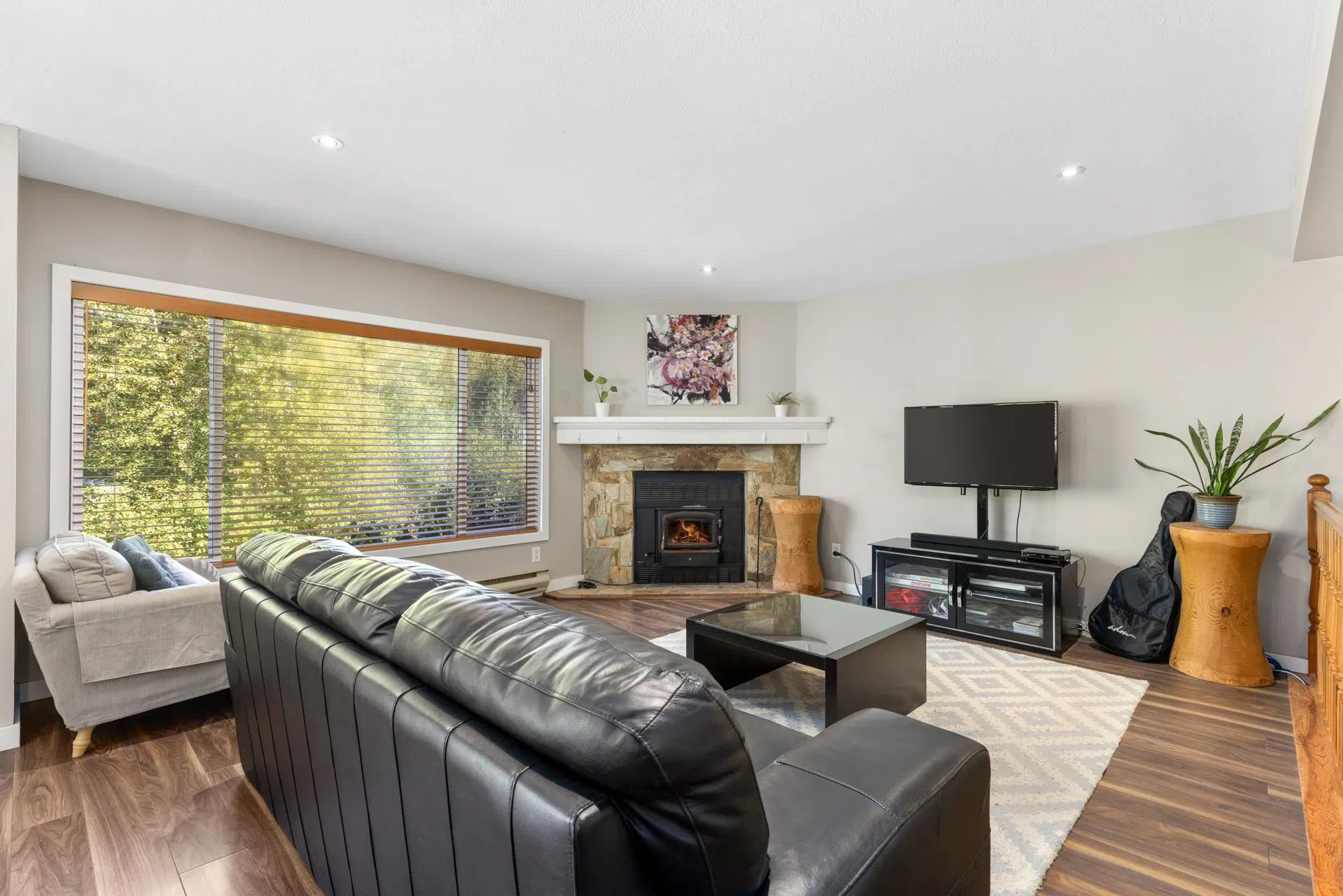 Photo 3 of 38 at #6 – 7467 Prospect Street