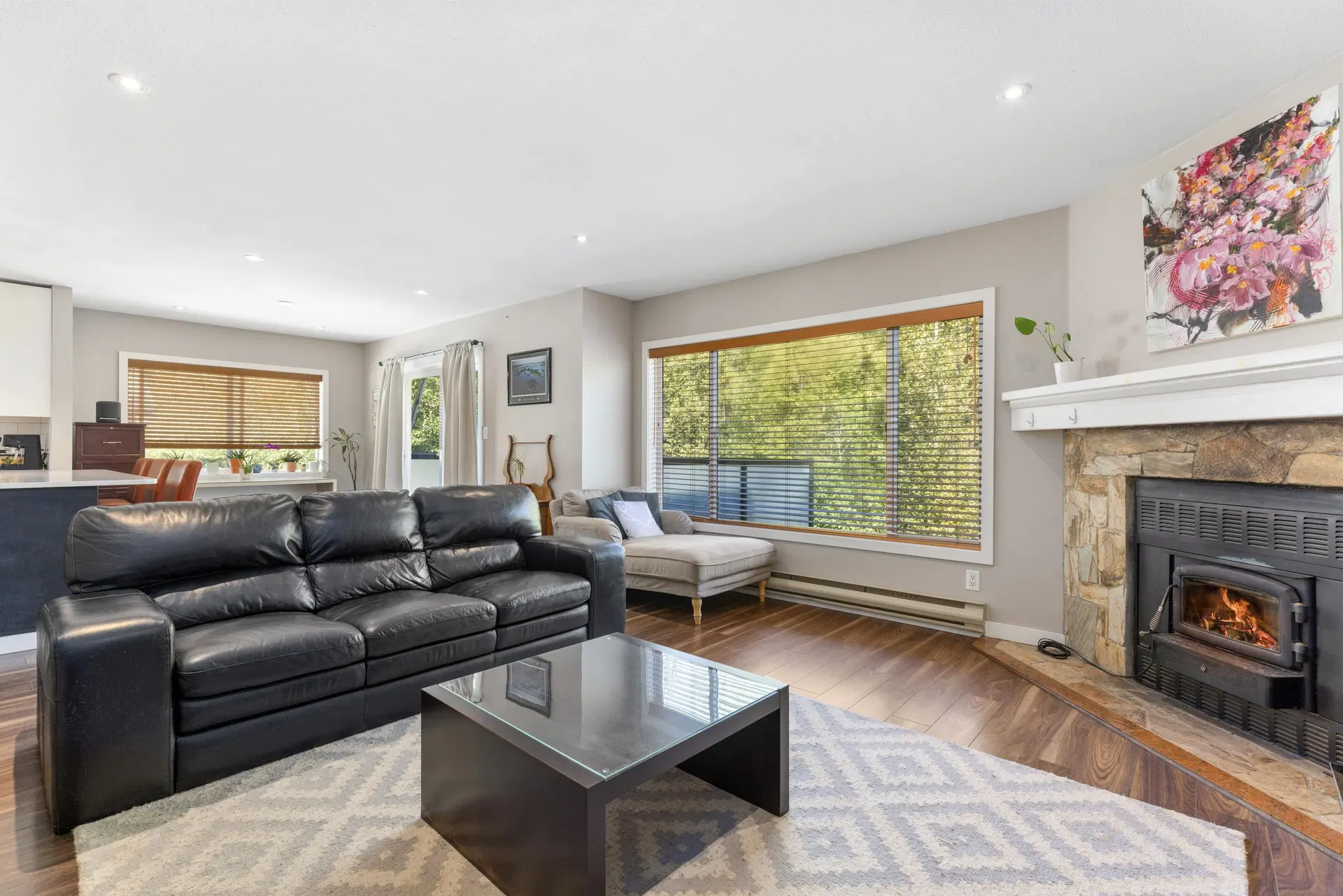 Photo 4 of 38 at #6 – 7467 Prospect Street