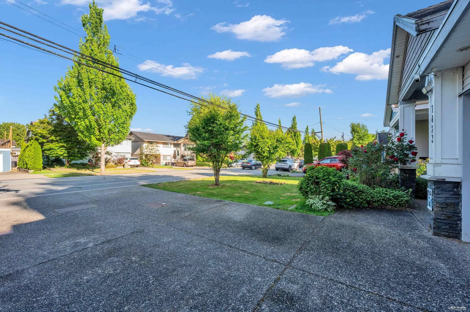 Photo 2 of 34 at 7423 115 Street